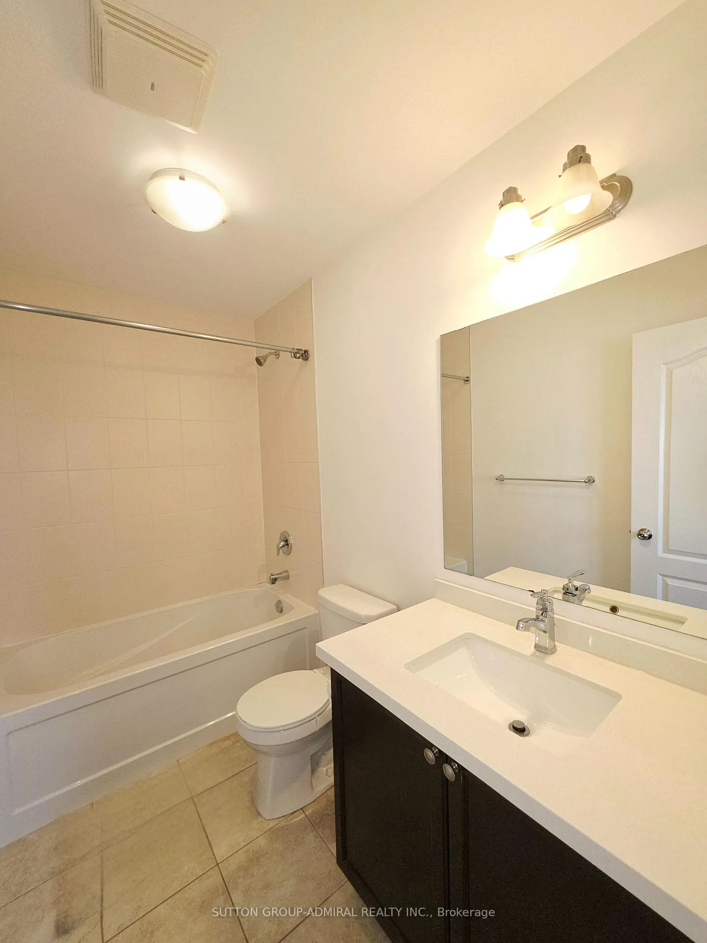 Photo 18 of 1113 Schooling Drive, Oshawa, Taunton — HOMEH