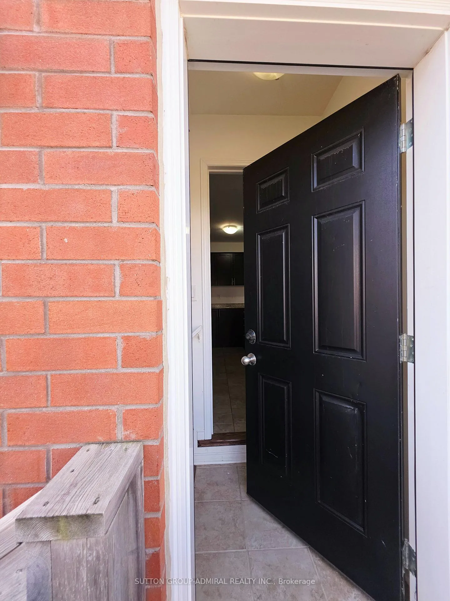 Photo 21 of 1113 Schooling Drive, Oshawa, Taunton — HOMEH