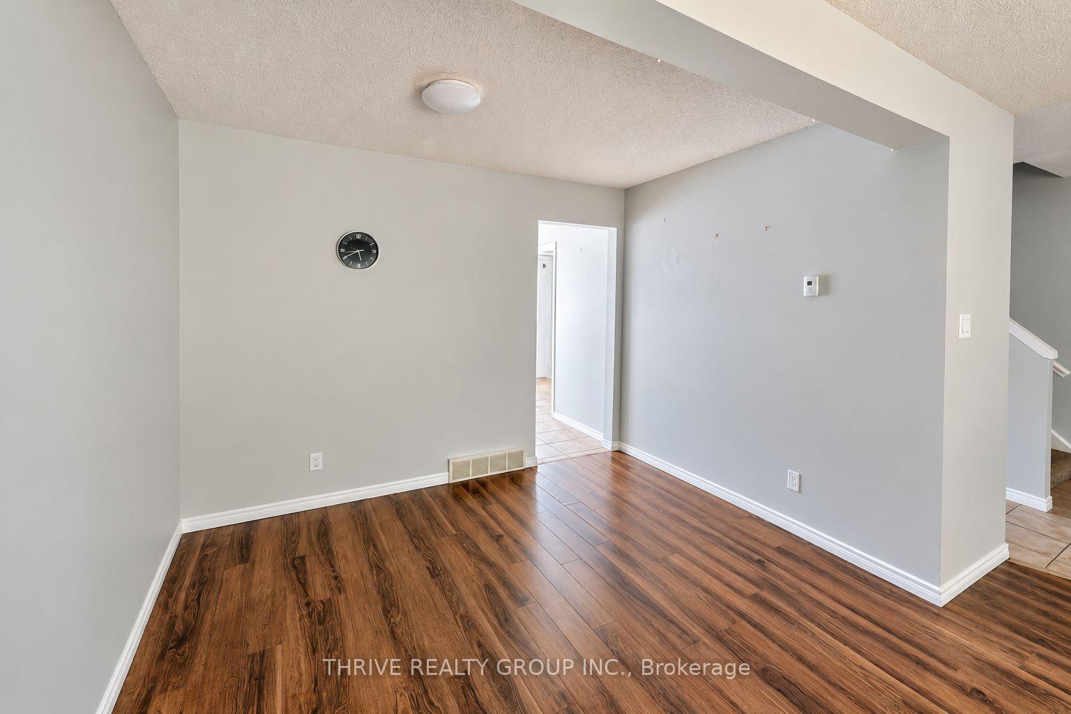 Photo 6 of Unit 17, 126 Belmont Drive, London, South O — HOMEH