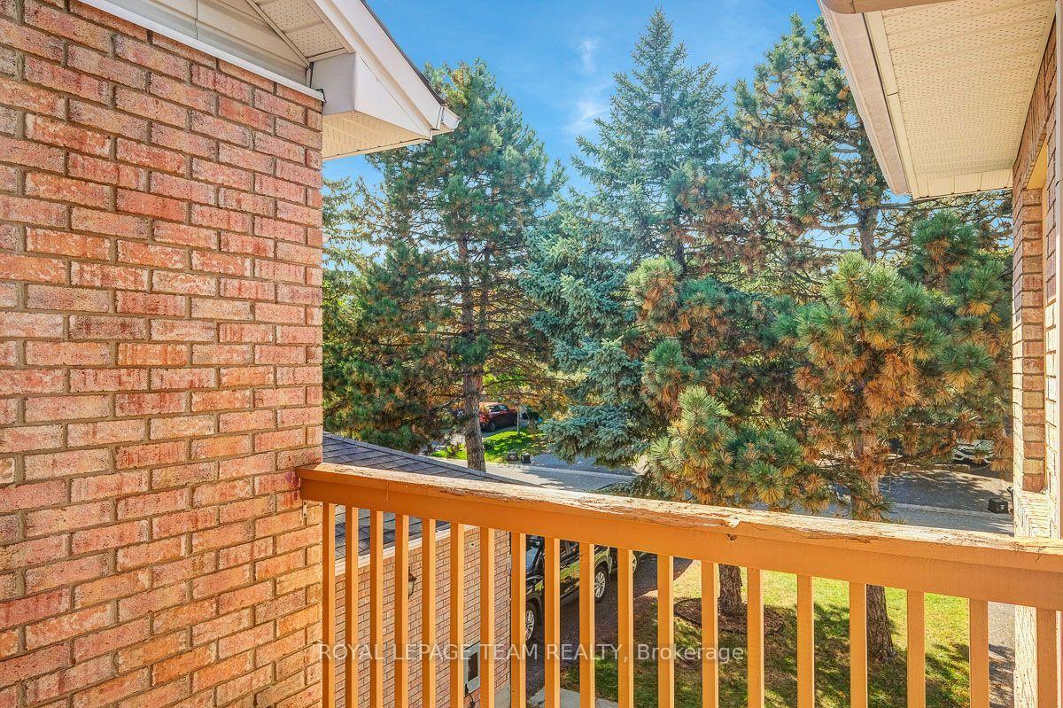 Photo 19 of 122 Thornbury Crescent, Ottawa, Centrepointe — HOMEH