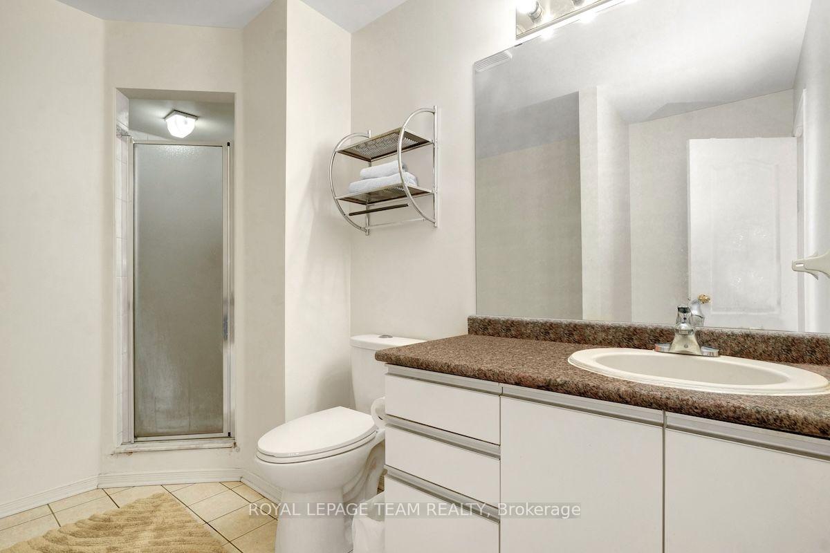 Photo 21 of 122 Thornbury Crescent, Ottawa, Centrepointe — HOMEH