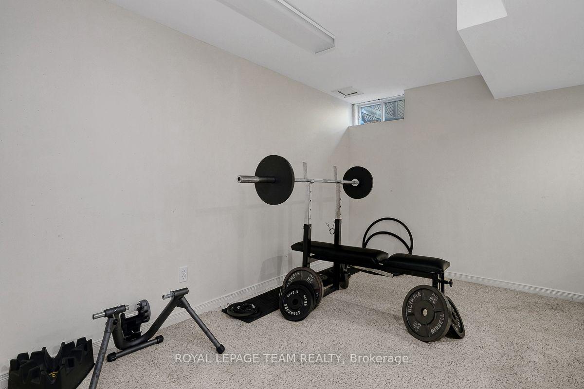 Photo 27 of 122 Thornbury Crescent, Ottawa, Centrepointe — HOMEH