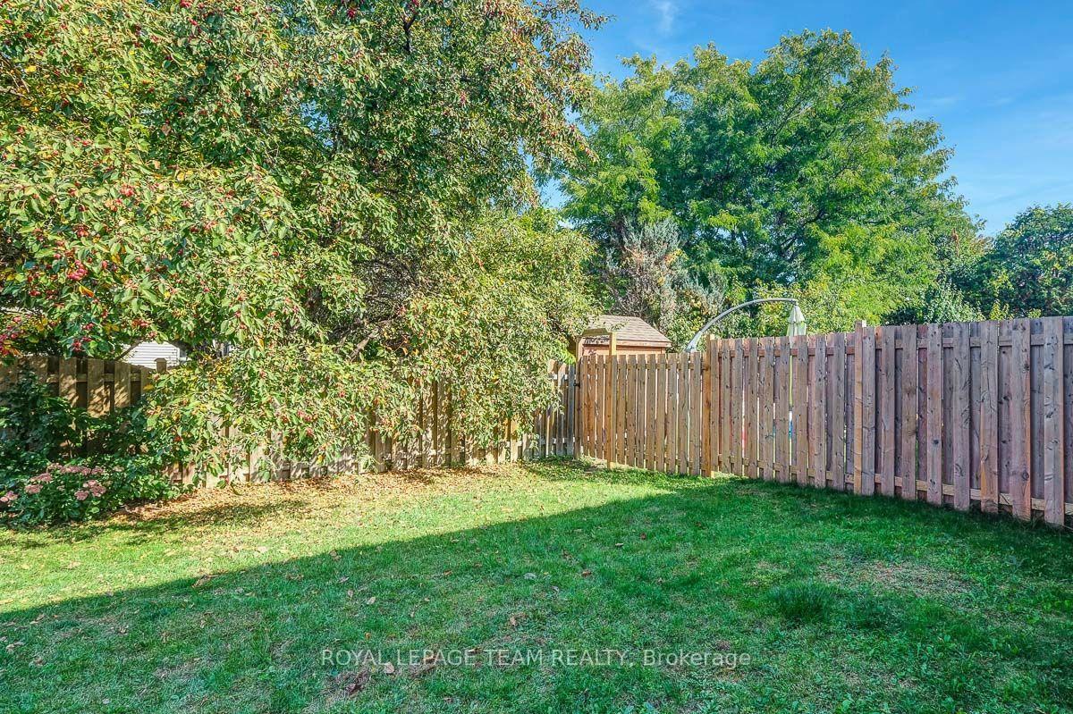 Photo 31 of 122 Thornbury Crescent, Ottawa, Centrepointe — HOMEH