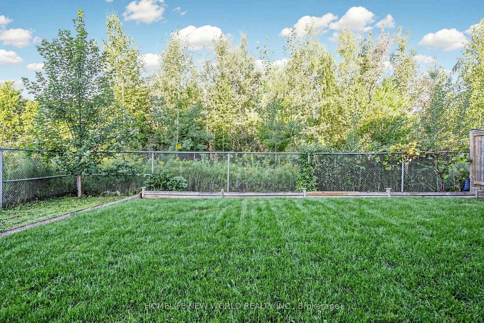 Photo 47 of 2458 Bridle Road, Oshawa, Windfields — HOMEH