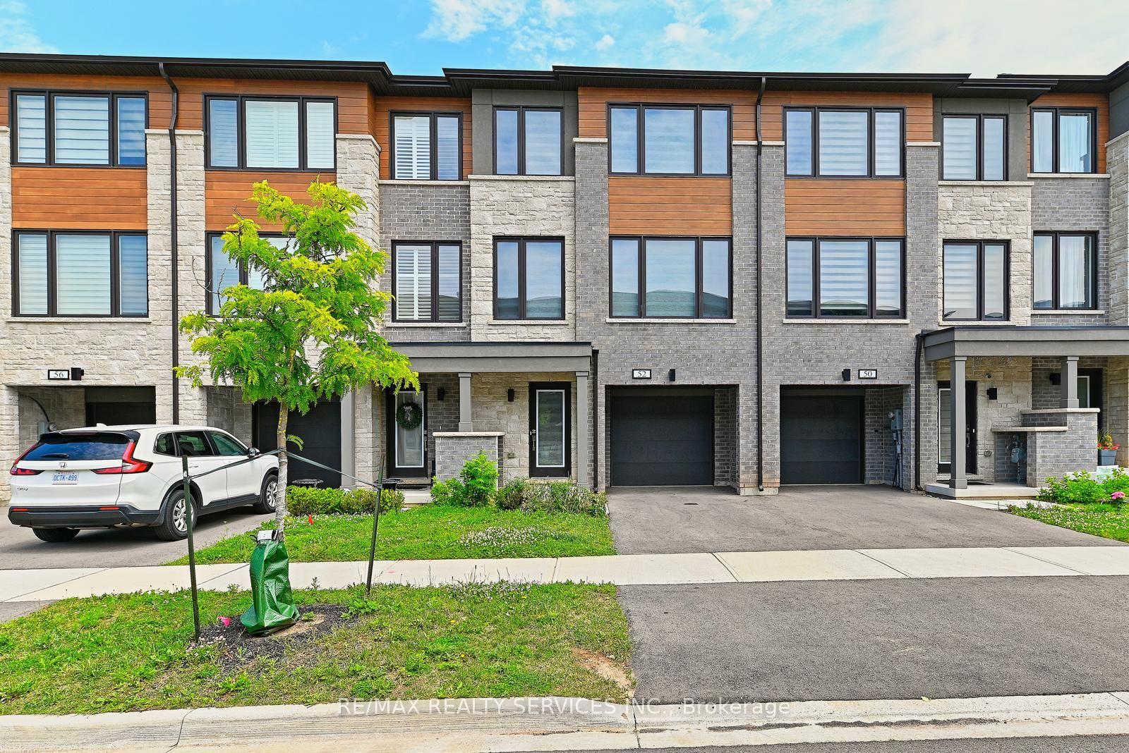 Photo 1 of 52 Humberstone Drive, Halton Hills, Georgetown — HOMEH