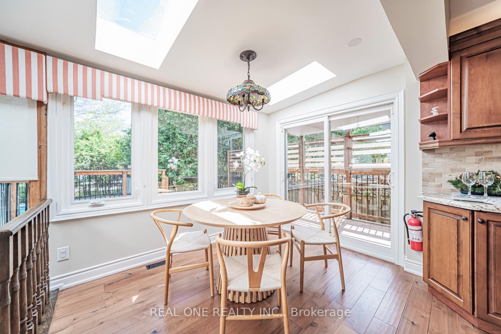 Photo 14 of 7 Hagerman Boulevard, Markham, Unionville — HOMEH