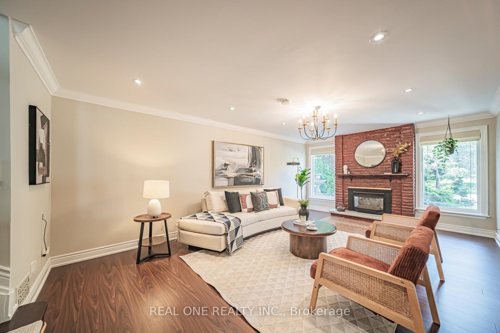 Photo 18 of 7 Hagerman Boulevard, Markham, Unionville — HOMEH
