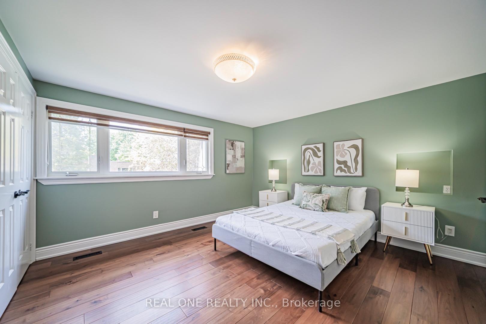 Photo 21 of 7 Hagerman Boulevard, Markham, Unionville — HOMEH