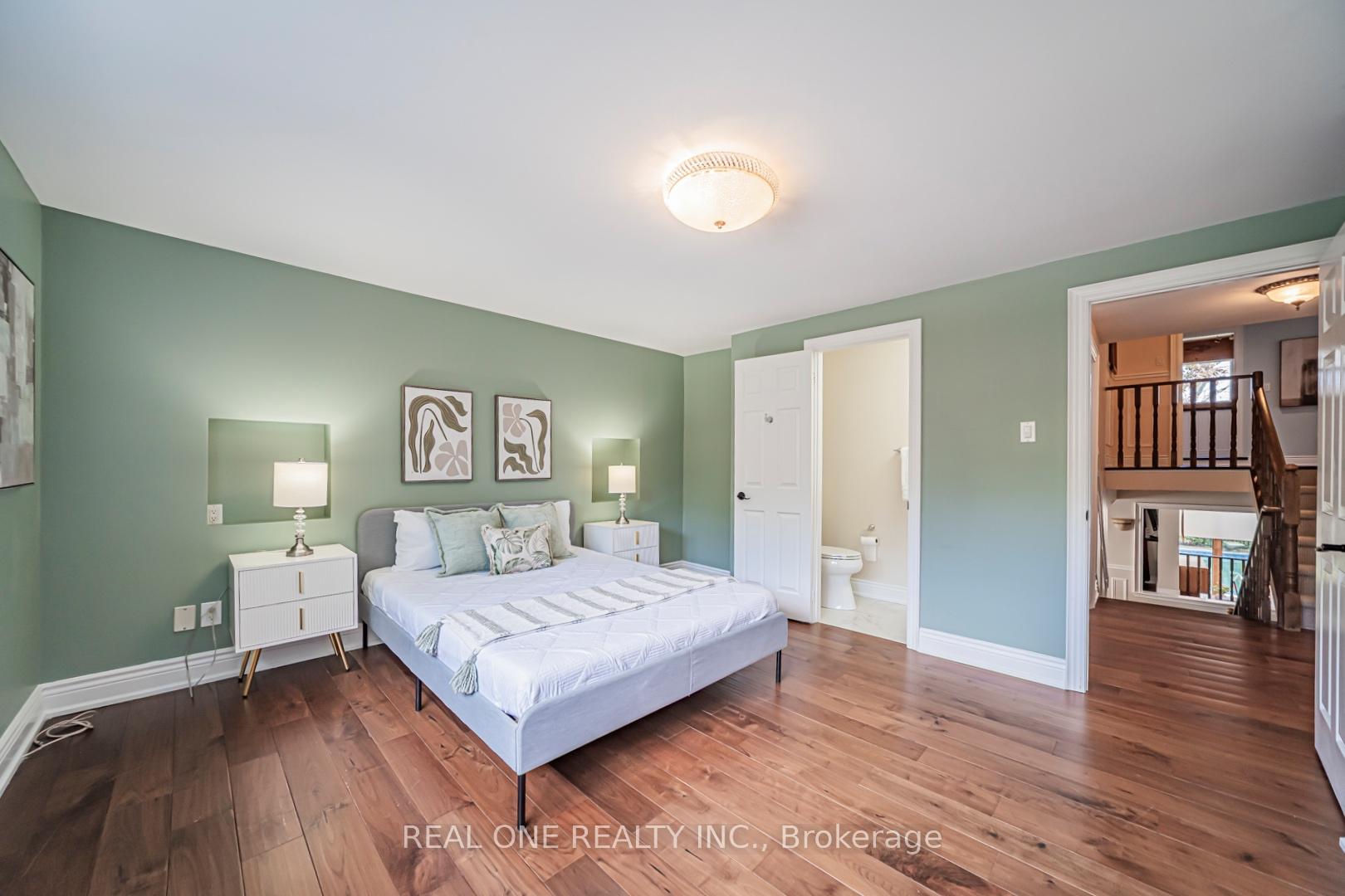 Photo 22 of 7 Hagerman Boulevard, Markham, Unionville — HOMEH