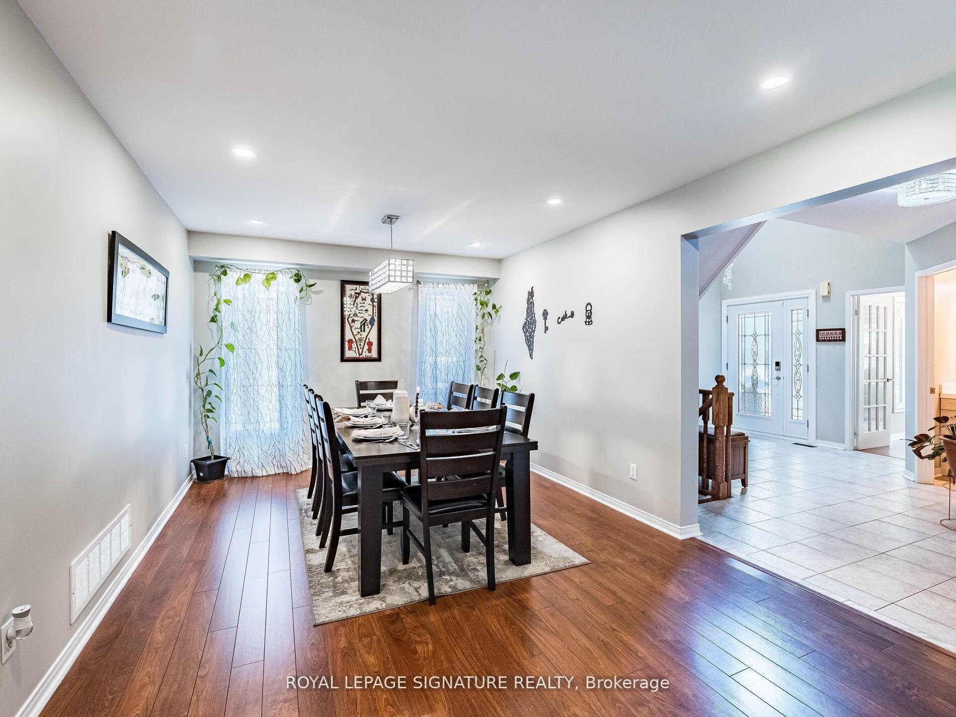 Photo 11 of 1013 Freeman Trail W, Milton, Beaty — HOMEH