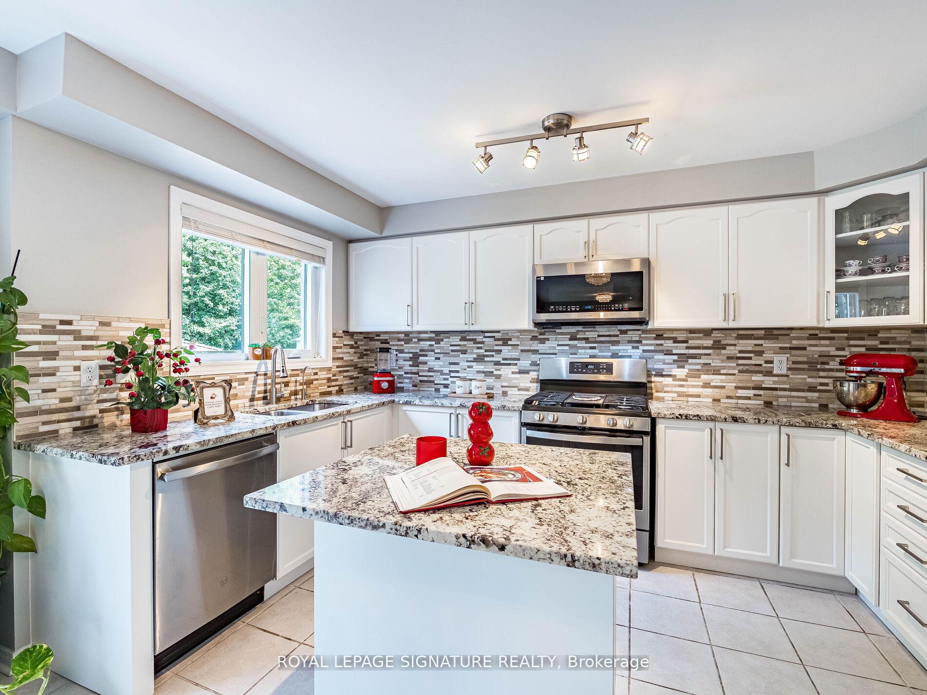 Photo 16 of 1013 Freeman Trail W, Milton, Beaty — HOMEH