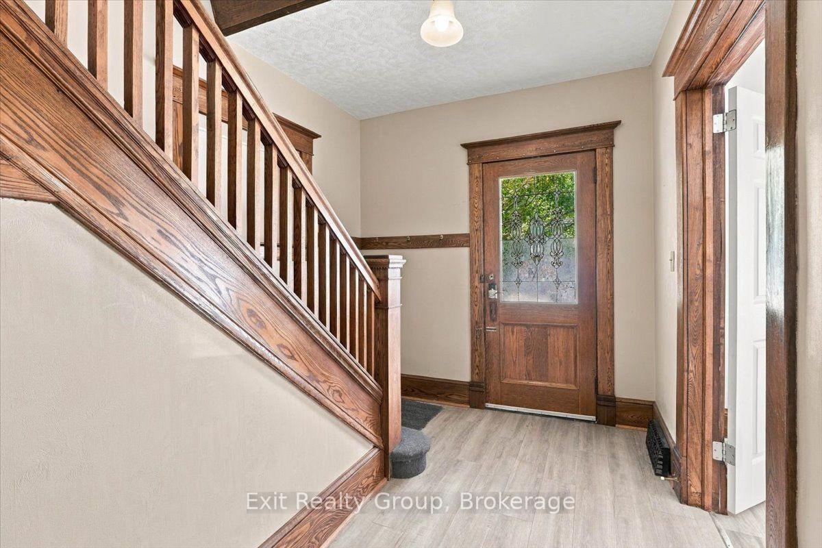 Photo 3 of 185 Foster Avenue, Belleville, Belleville Ward — HOMEH