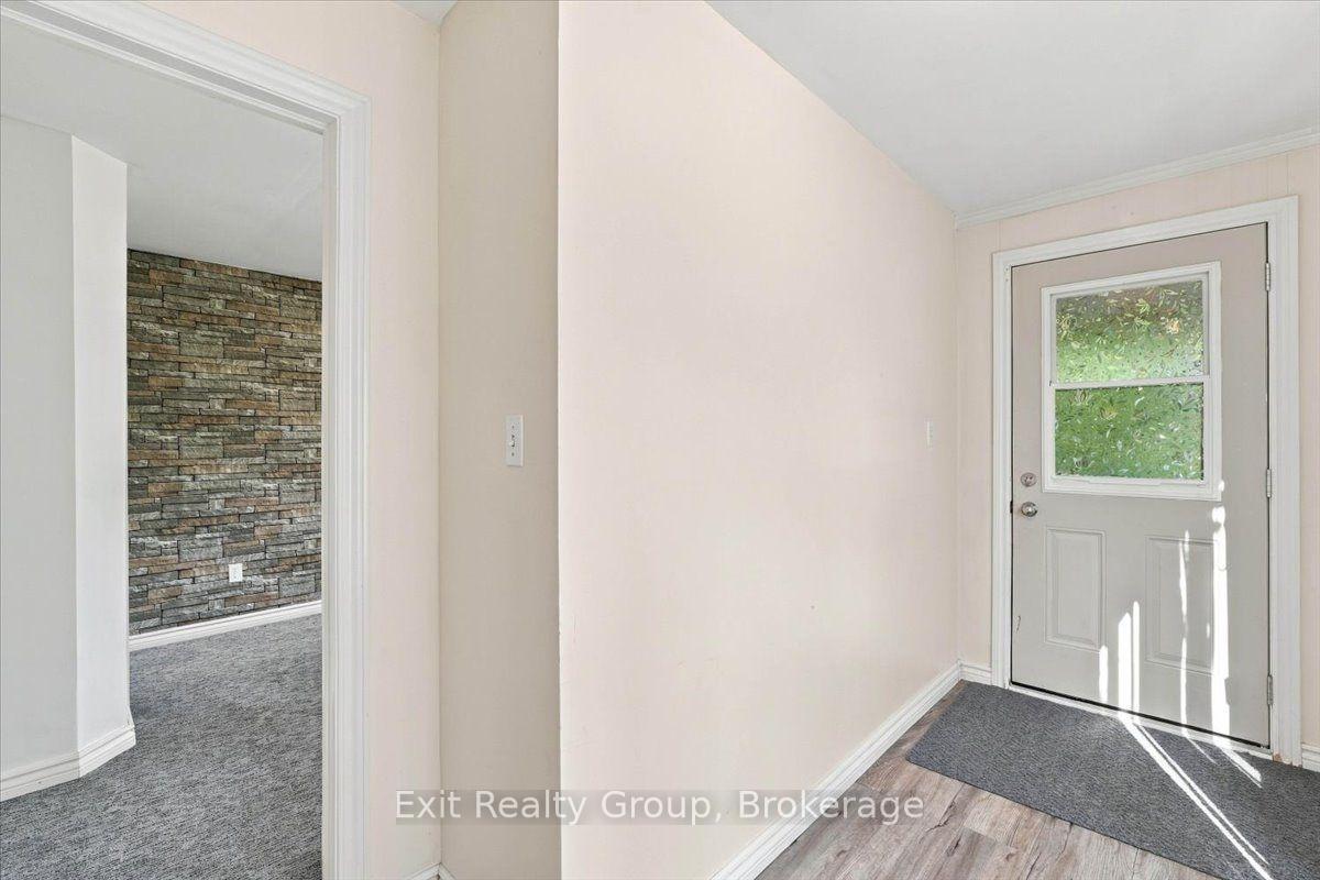 Photo 17 of 185 Foster Avenue, Belleville, Belleville Ward — HOMEH