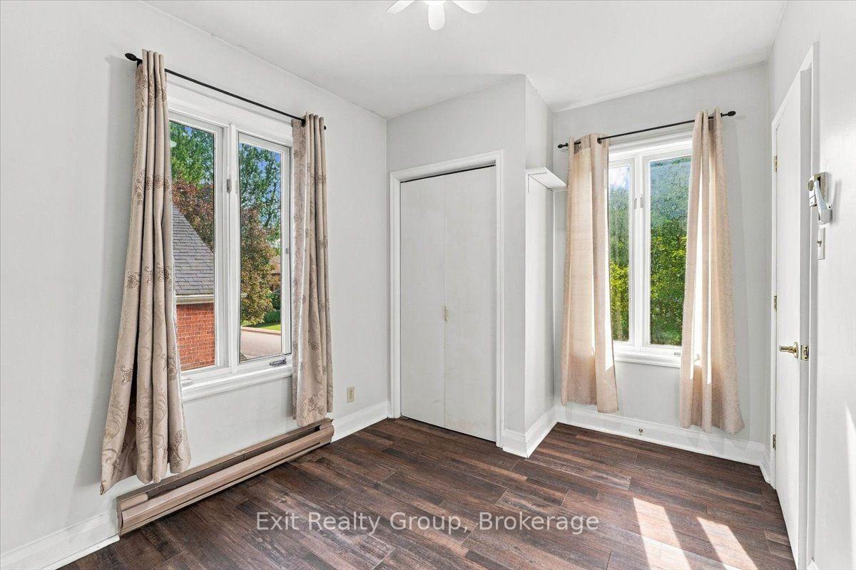 Photo 32 of 185 Foster Avenue, Belleville, Belleville Ward — HOMEH