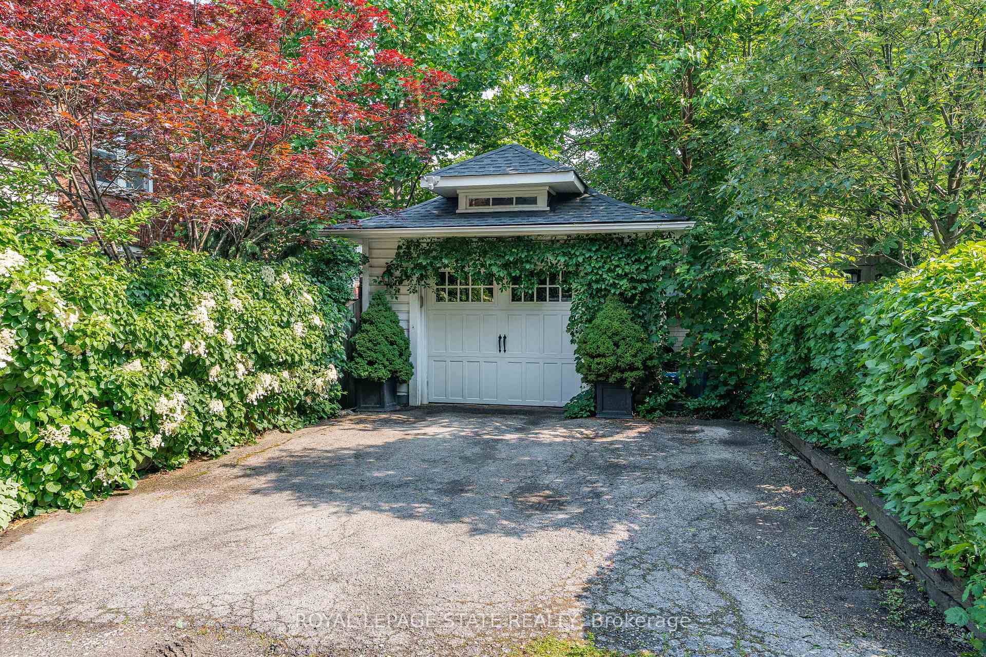 Photo 38 of 247 MacNab Street S, Hamilton, Durand — HOMEH
