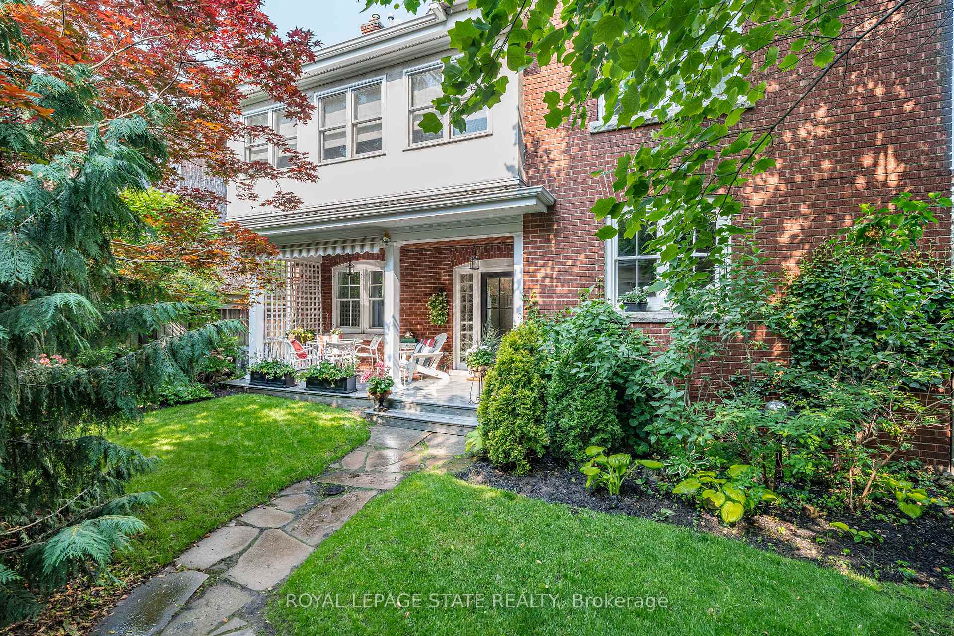 Photo 42 of 247 MacNab Street S, Hamilton, Durand — HOMEH