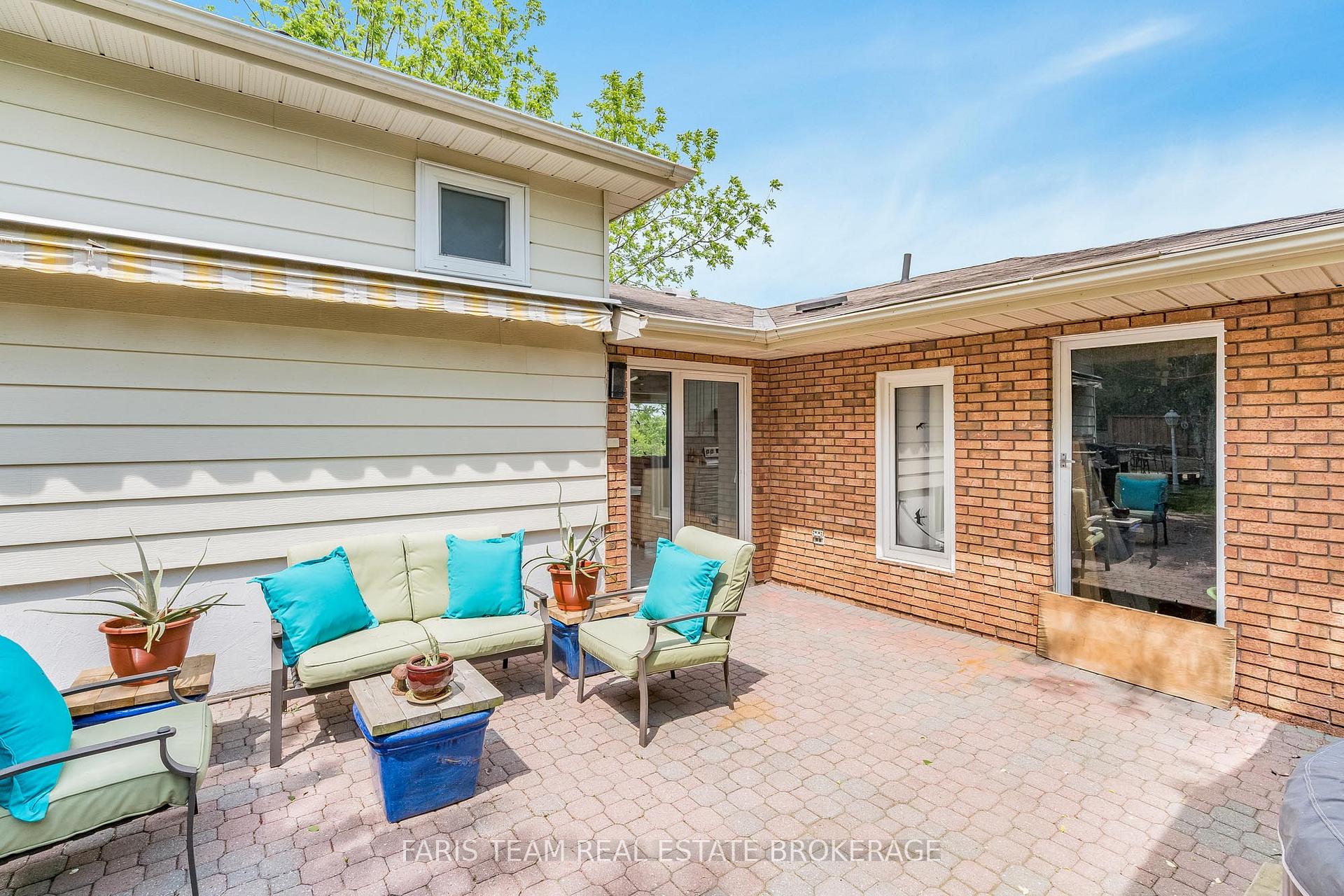 Photo 36 of 82 Bayview Drive, Barrie, Allandale Heights — HOMEH