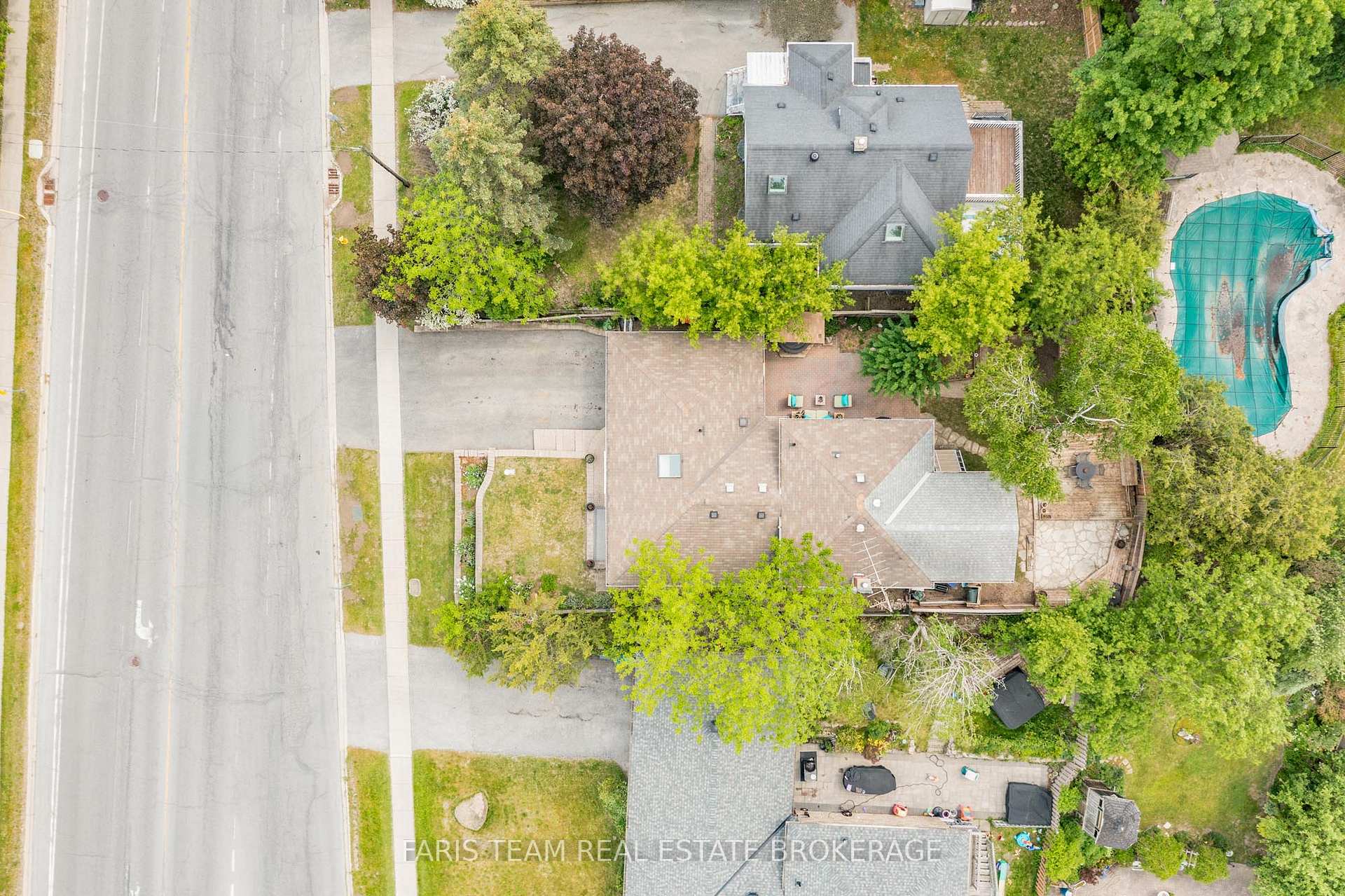 Photo 42 of 82 Bayview Drive, Barrie, Allandale Heights — HOMEH