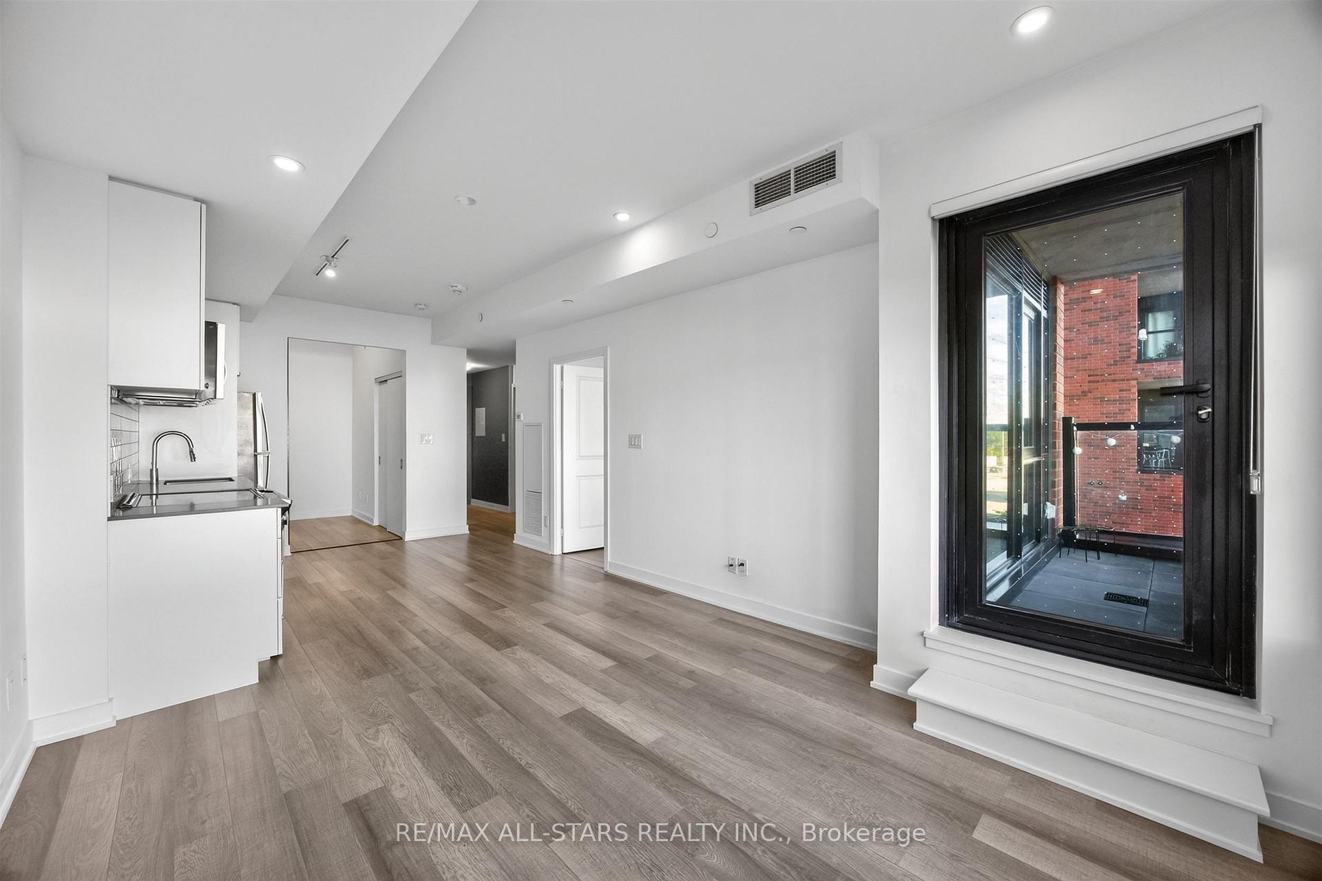 Photo 10 of Unit 207, 2799 Kingston Road, Scarborough, Cliffcrest — HOMEH