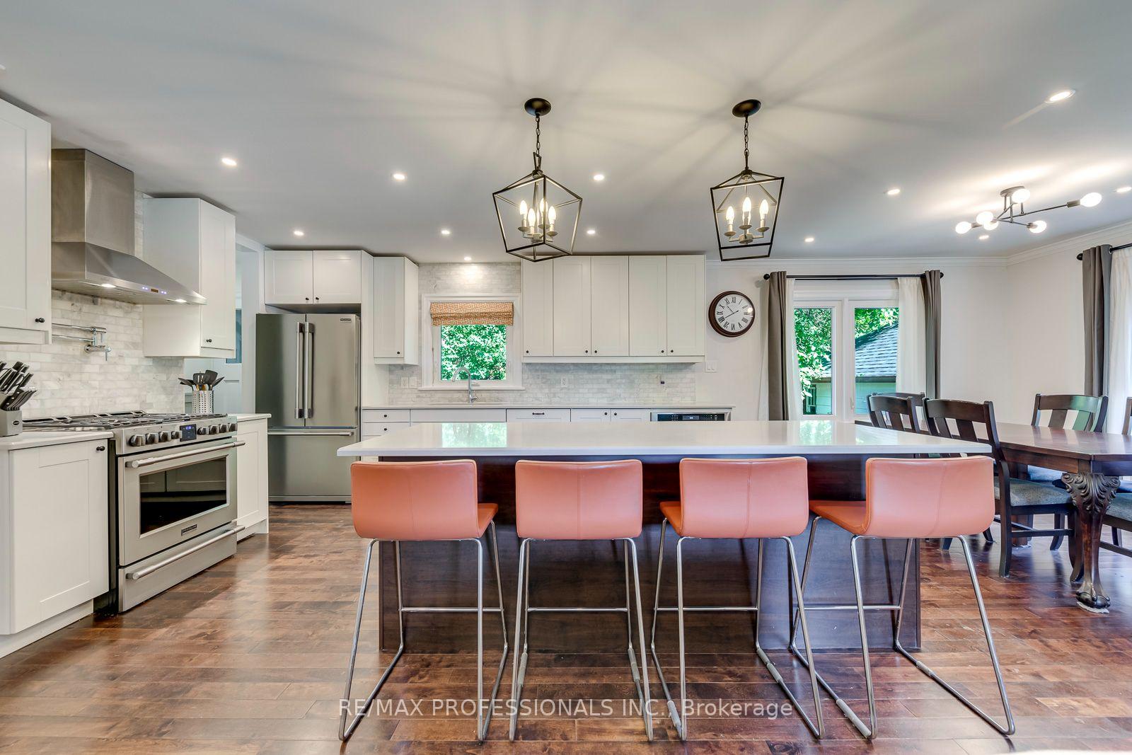 Photo 11 of 37 Mclaughlin Road N, Brampton, Brampton West — HOMEH