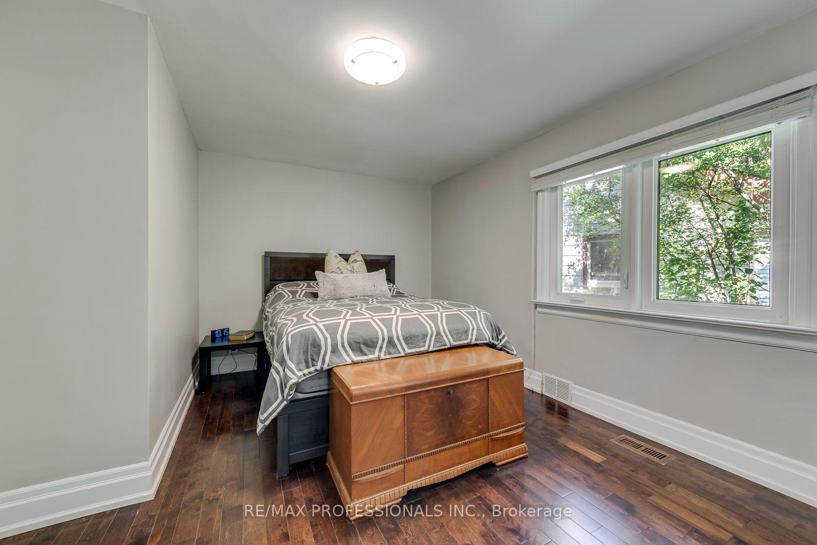 Photo 19 of 37 Mclaughlin Road N, Brampton, Brampton West — HOMEH