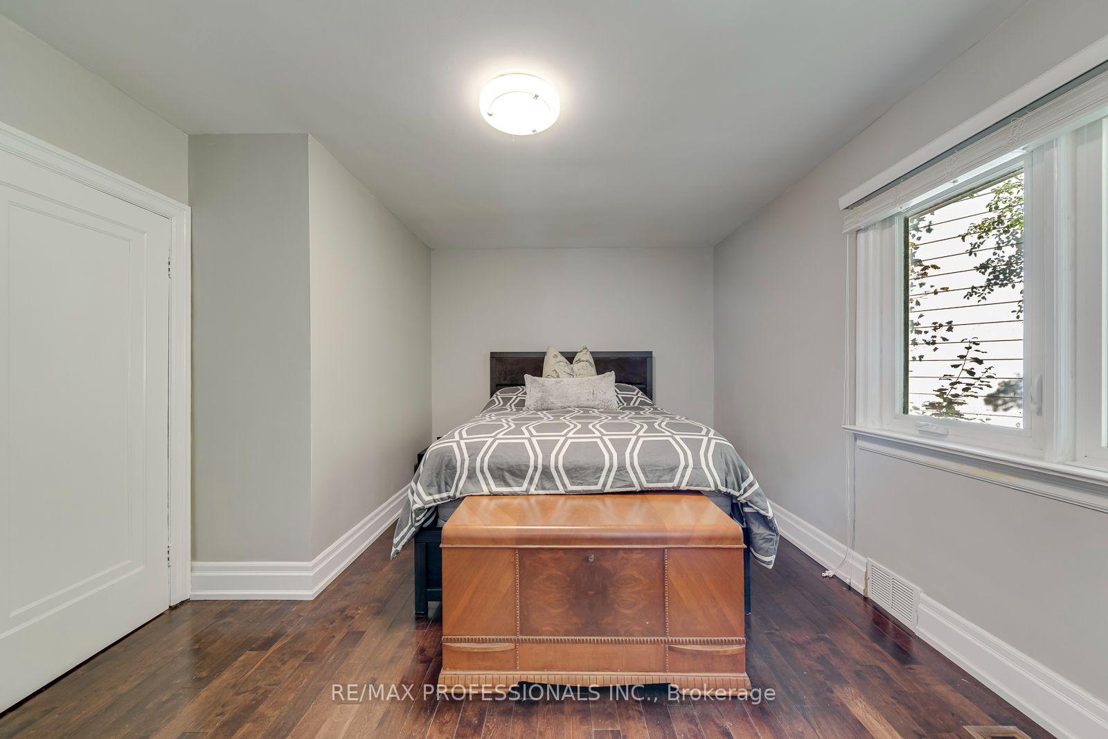 Photo 20 of 37 Mclaughlin Road N, Brampton, Brampton West — HOMEH