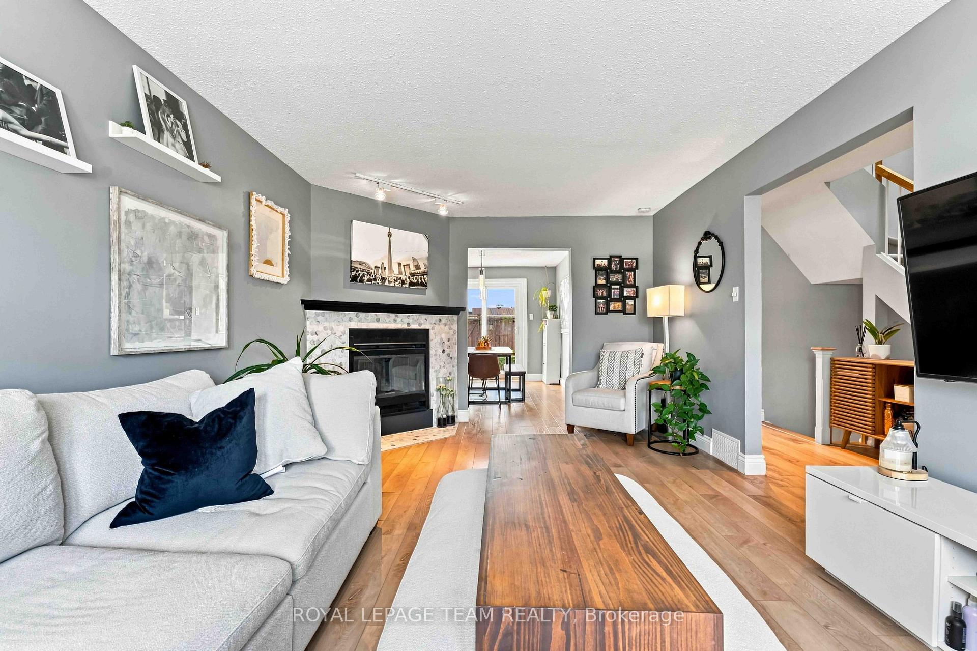 Photo 8 of Unit 16, 50E Medhurst Drive, Ottawa, Tanglewood — HOMEH