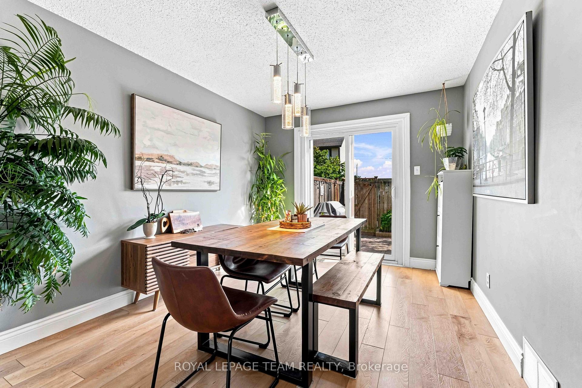 Photo 10 of Unit 16, 50E Medhurst Drive, Ottawa, Tanglewood — HOMEH