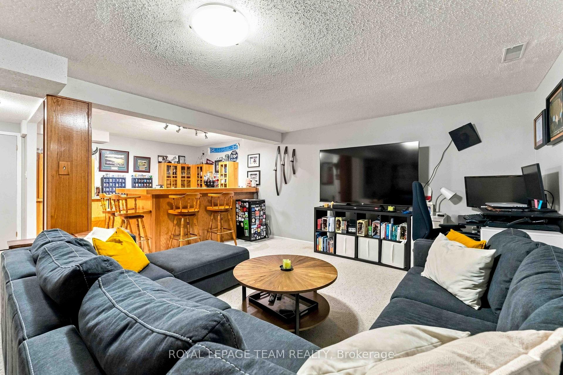 Photo 34 of Unit 16, 50E Medhurst Drive, Ottawa, Tanglewood — HOMEH