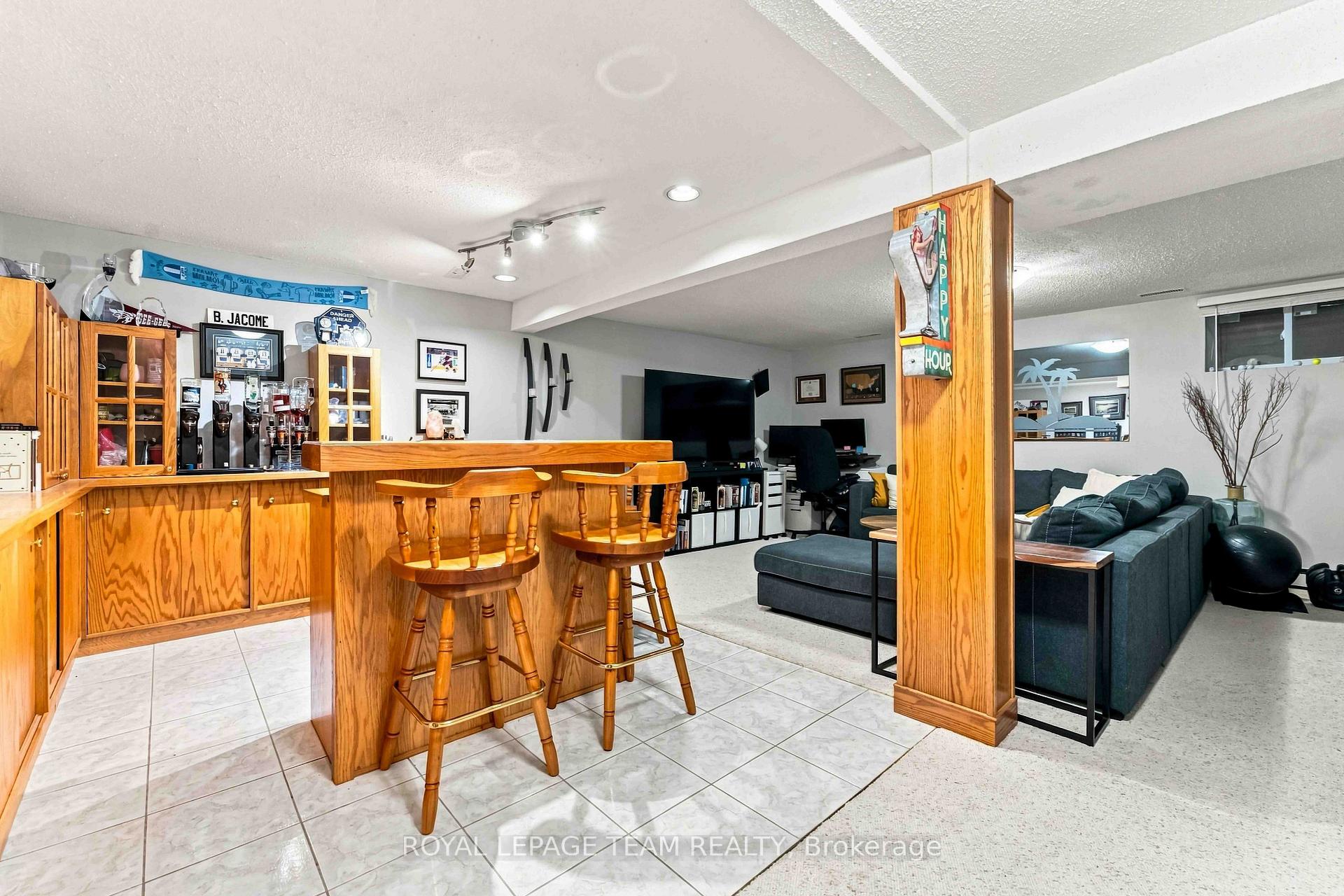 Photo 35 of Unit 16, 50E Medhurst Drive, Ottawa, Tanglewood — HOMEH