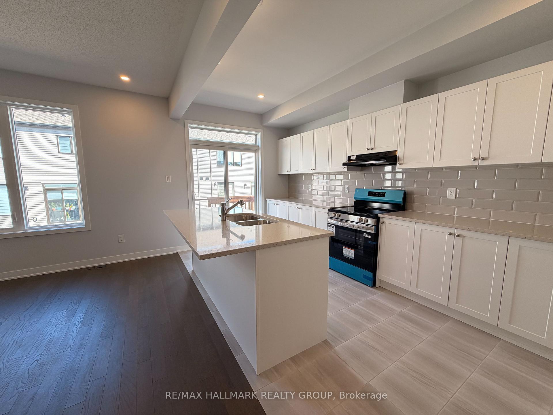 Photo 12 of 1047 Elixir Place, Ottawa, Kanata - Rural Kanata (Central) — HOMEH