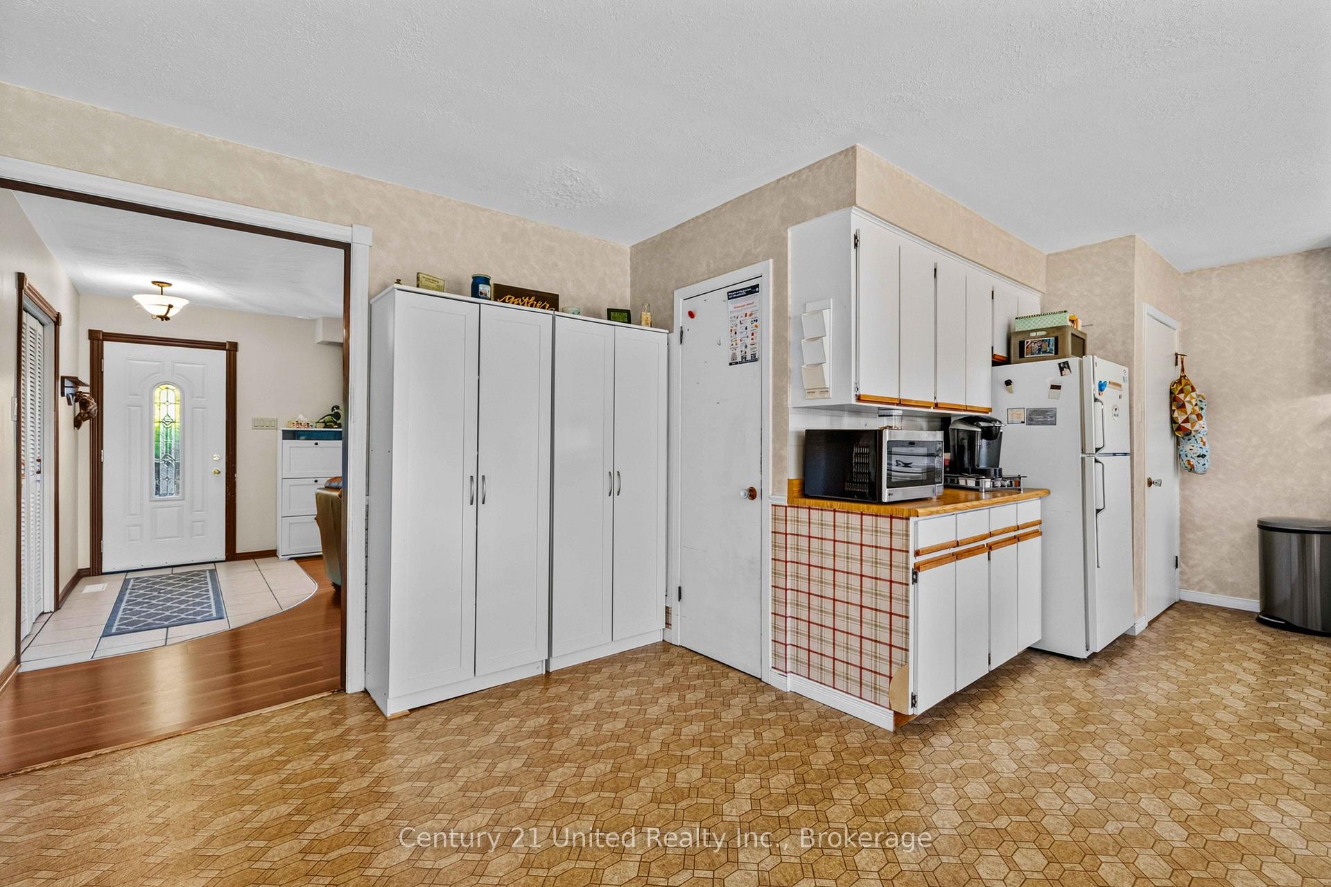 Photo 7 of 768 Cottingham Road, Kawartha Lakes, Omemee — HOMEH