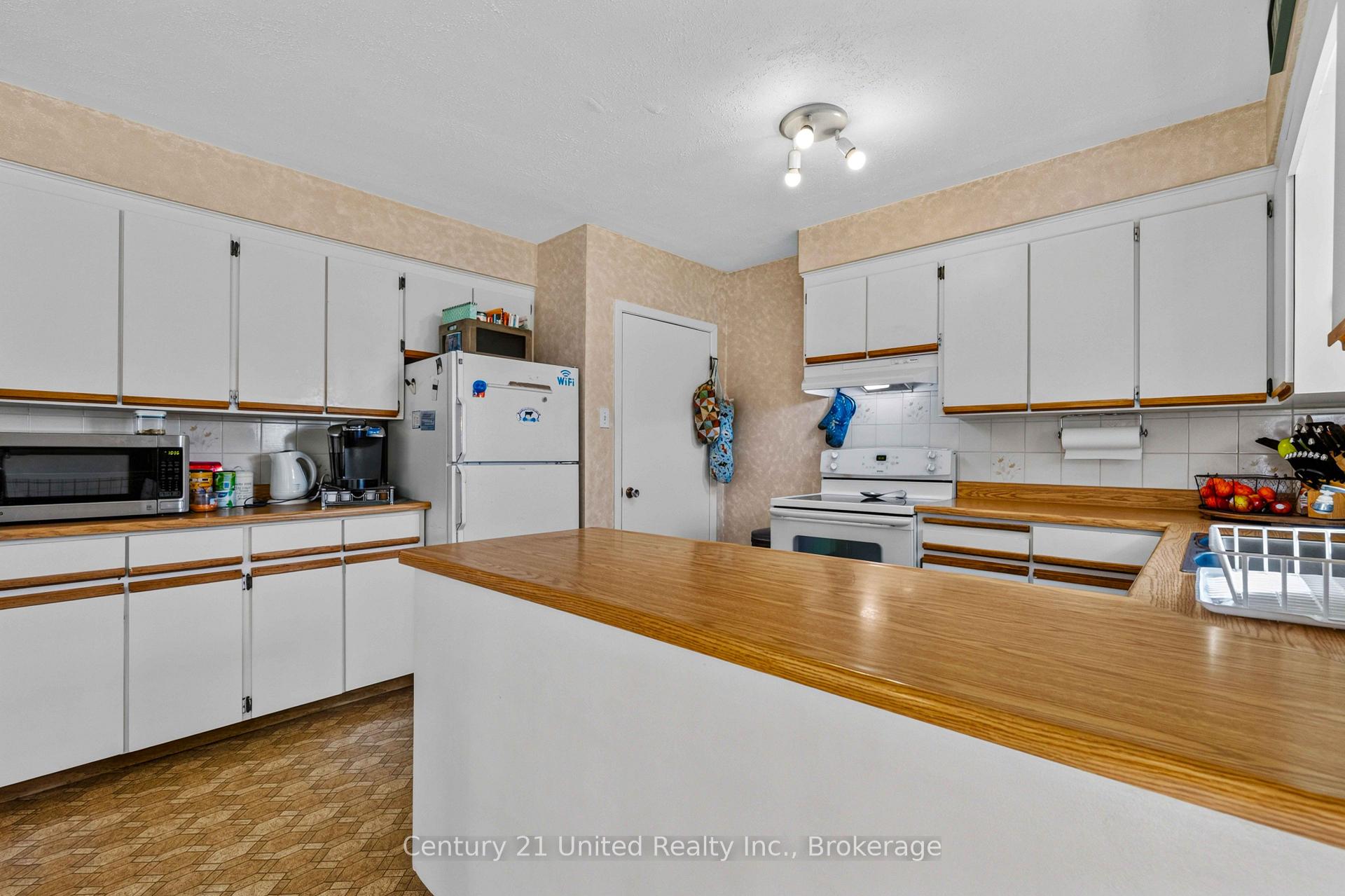 Photo 8 of 768 Cottingham Road, Kawartha Lakes, Omemee — HOMEH