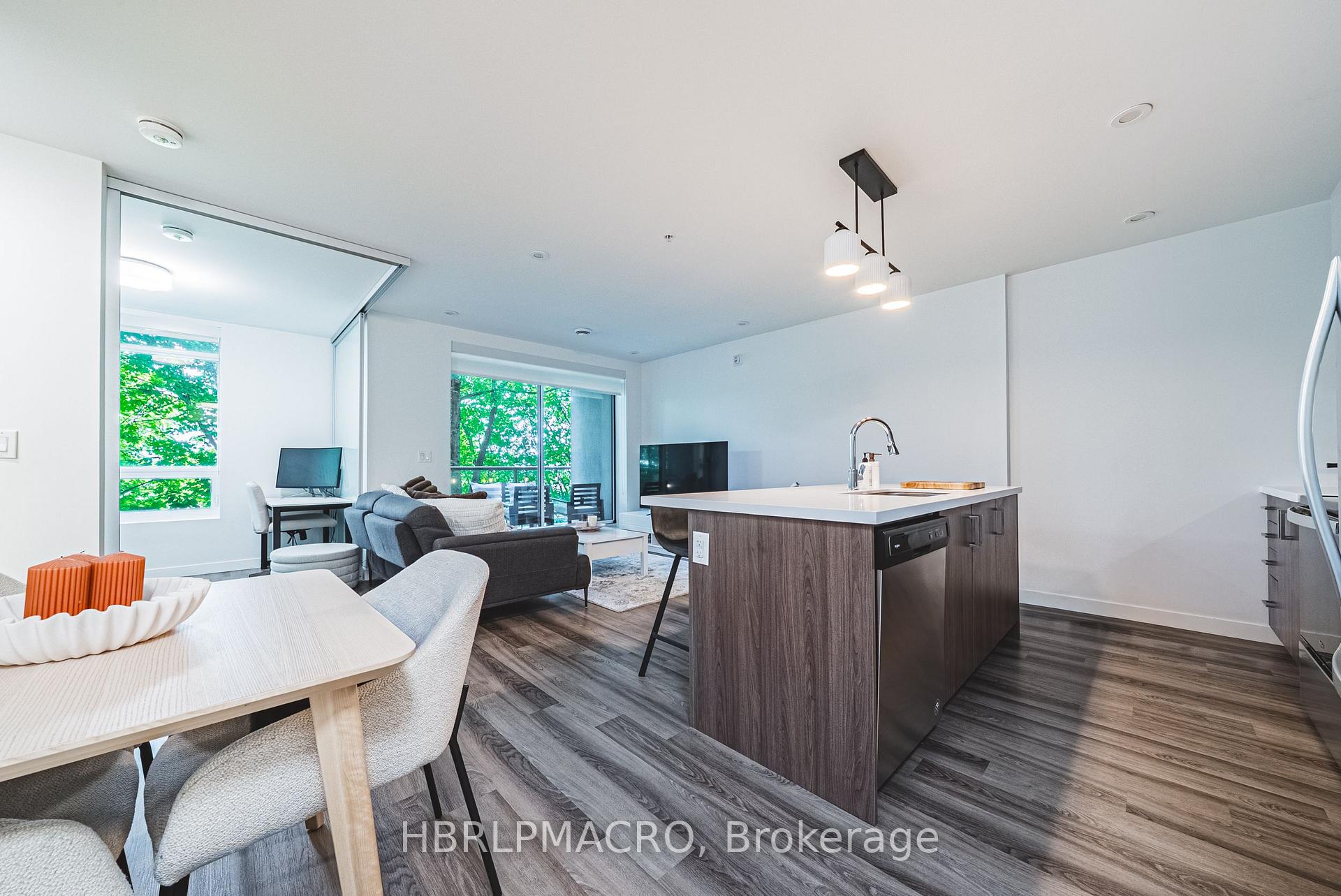 Photo 7 of Unit 105, 479 Charlton Ave E, Hamilton, Stinson — HOMEH