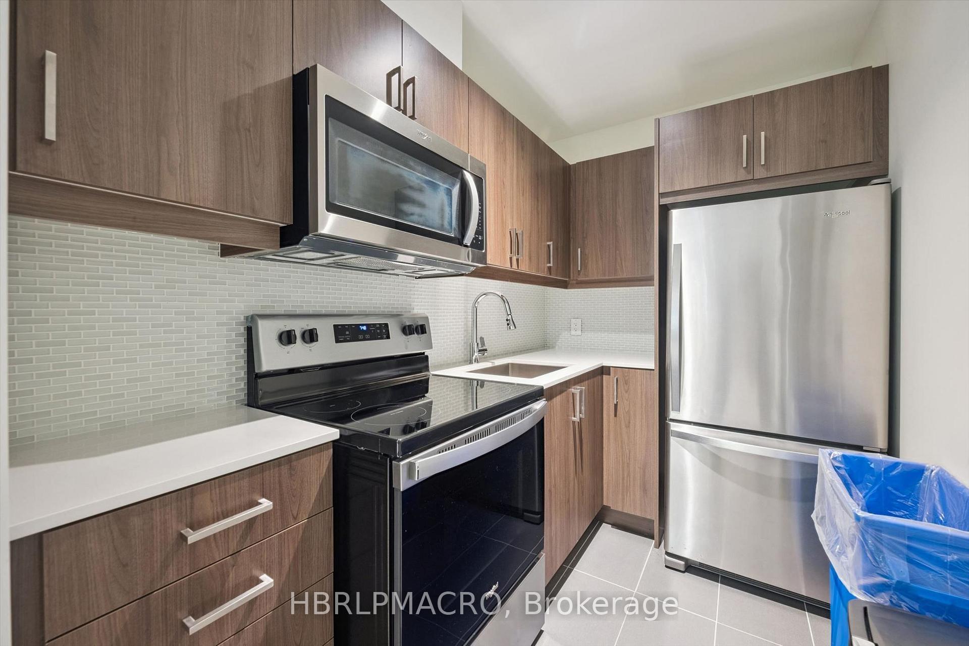 Photo 15 of Unit 105, 479 Charlton Ave E, Hamilton, Stinson — HOMEH