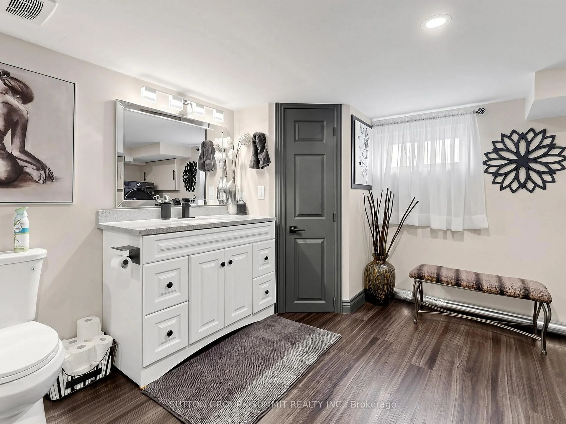 Photo 31 of 252 Mud Street E, Hamilton, Rural Stoney Creek — HOMEH