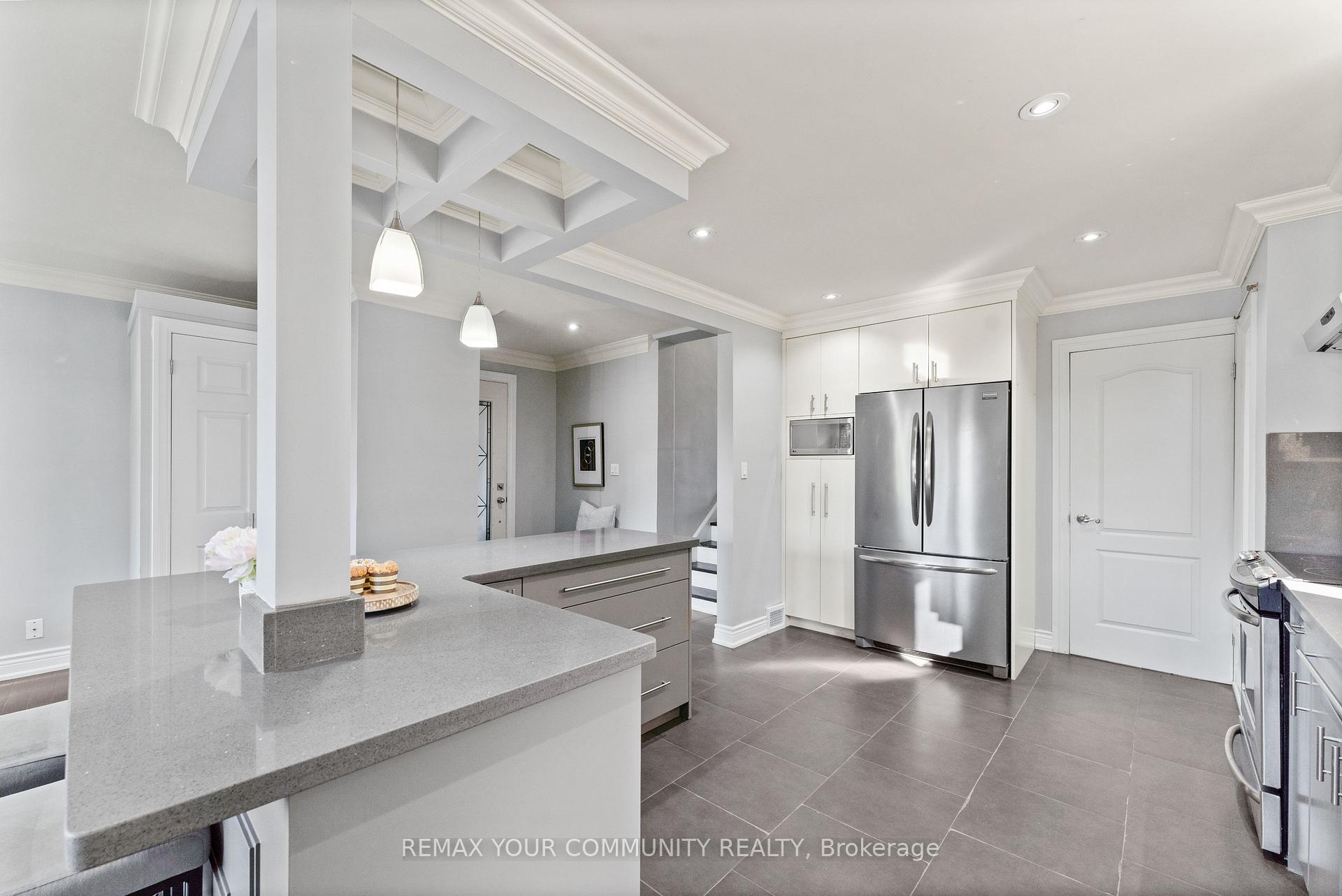 Photo 13 of 23 Penetang Crescent, Scarborough, Bendale — HOMEH