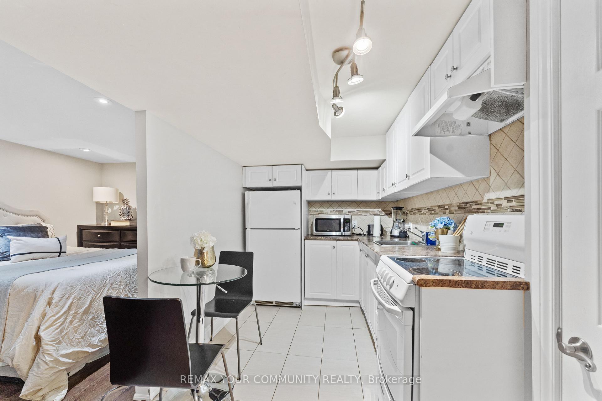 Photo 26 of 23 Penetang Crescent, Scarborough, Bendale — HOMEH