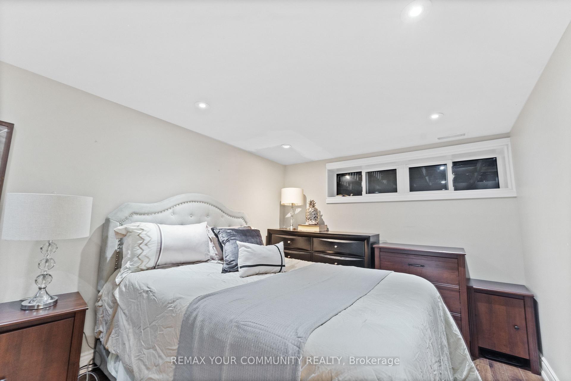 Photo 28 of 23 Penetang Crescent, Scarborough, Bendale — HOMEH