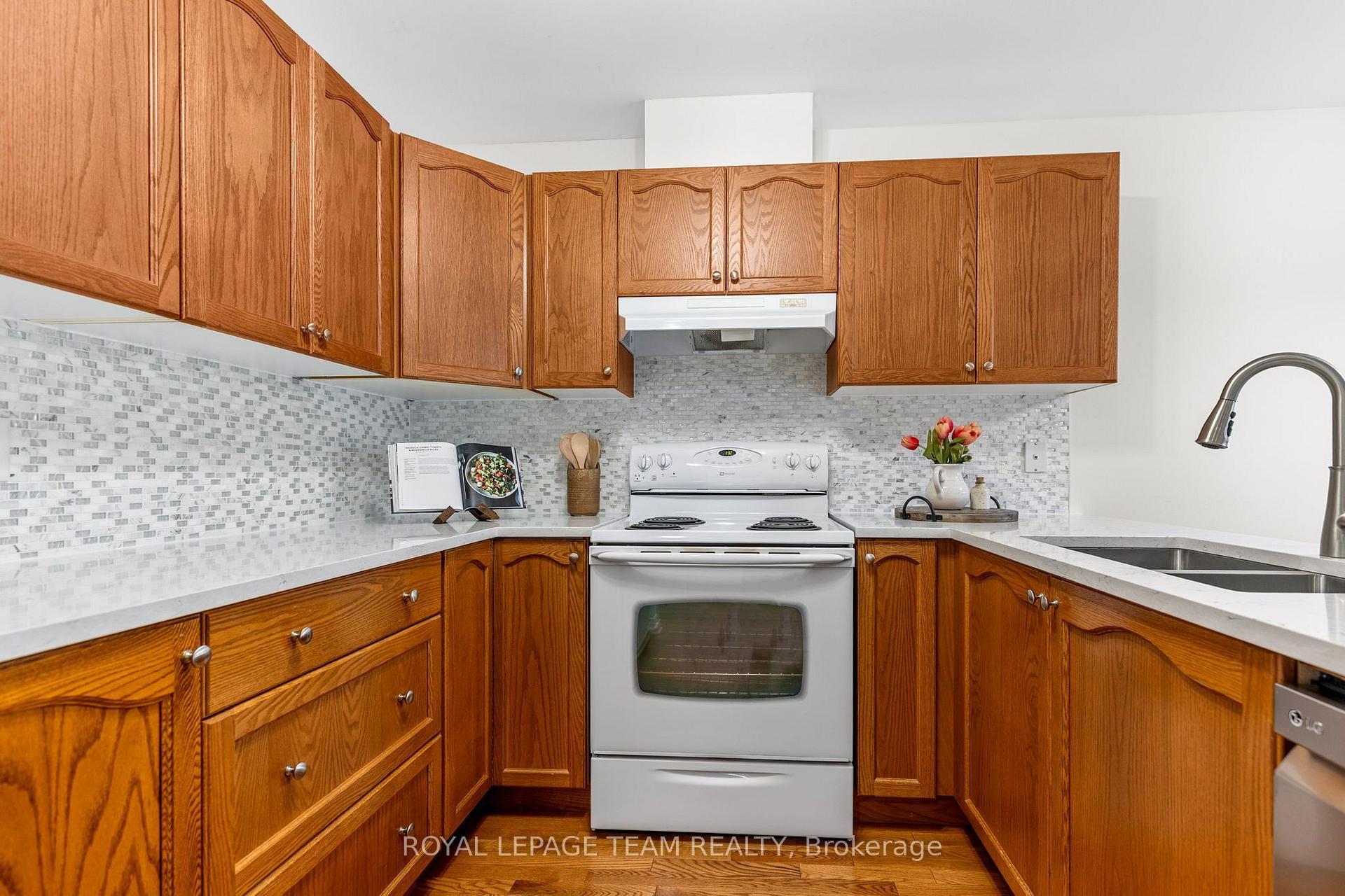 Photo 23 of 56 Frieday Street, Arnprior, Arnprior — HOMEH