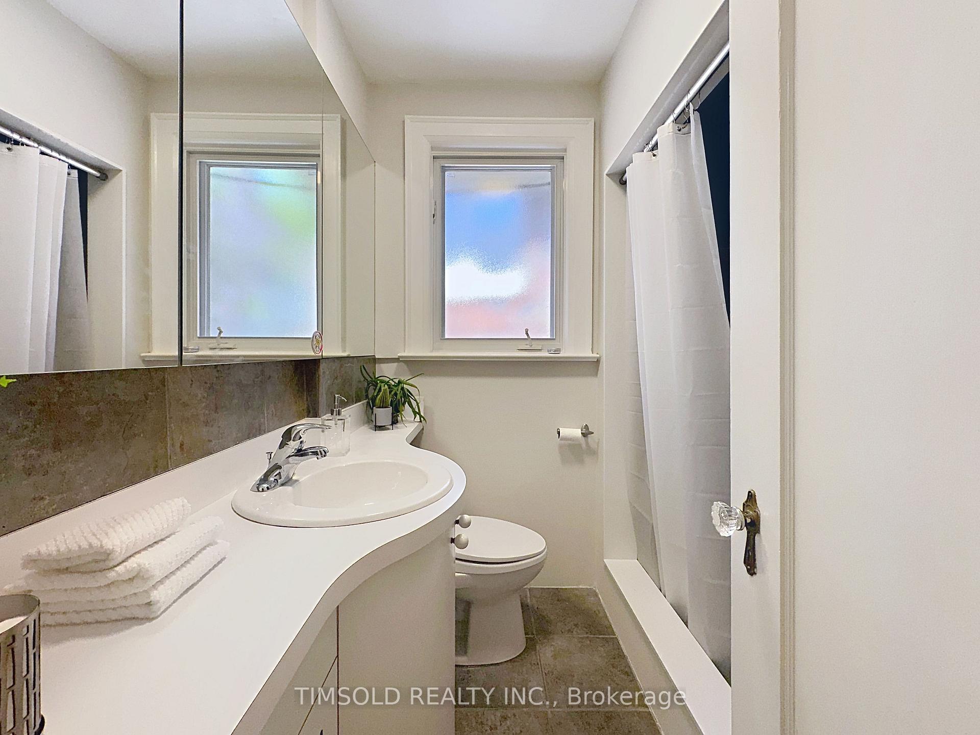 Photo 35 of 29 Tarlton Road, Toronto, Forest Hill South — HOMEH