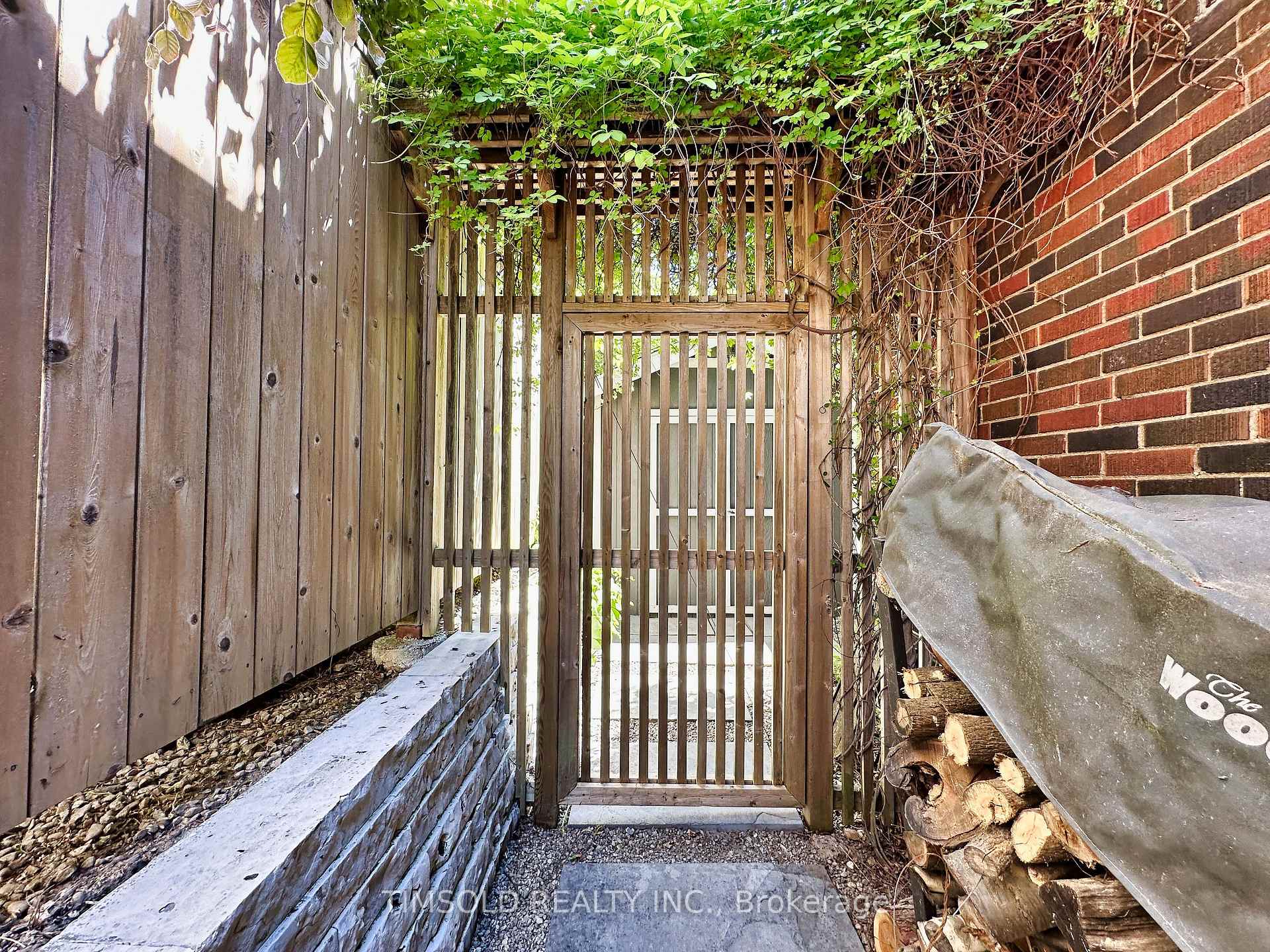 Photo 43 of 29 Tarlton Road, Toronto, Forest Hill South — HOMEH
