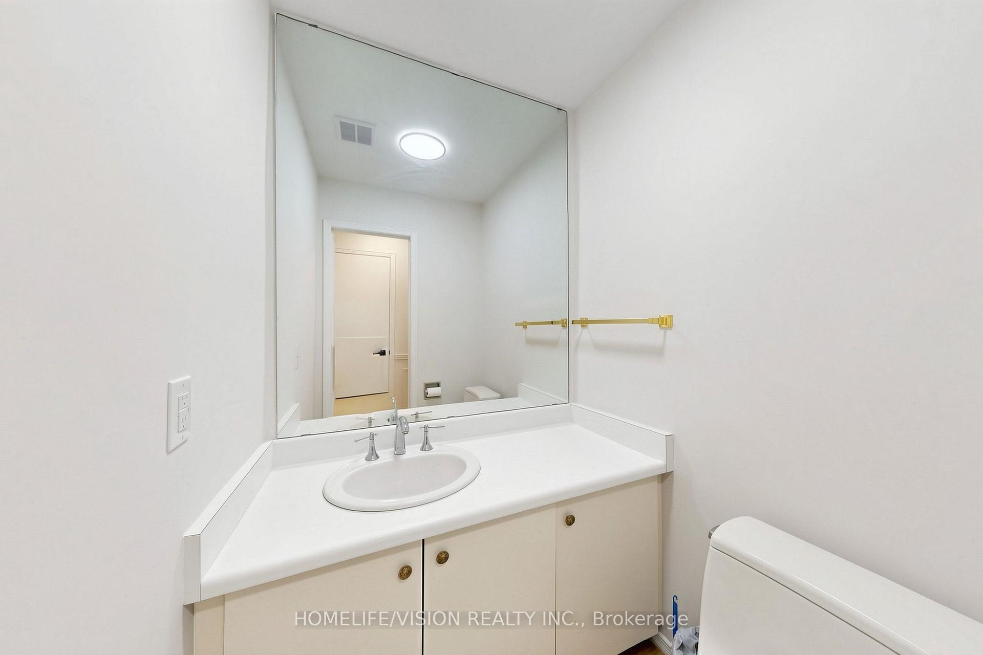 Photo 18 of 60 Carrington Drive, Richmond Hill, Mill Pond — HOMEH