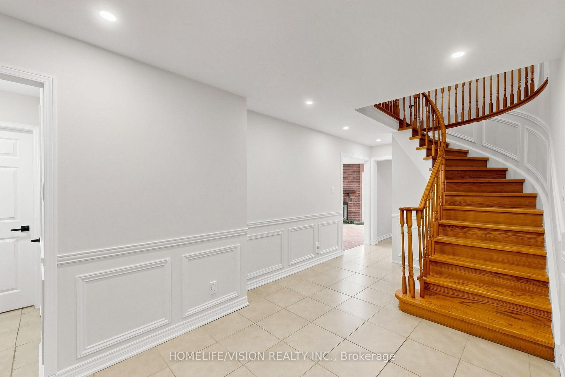 Photo 21 of 60 Carrington Drive, Richmond Hill, Mill Pond — HOMEH