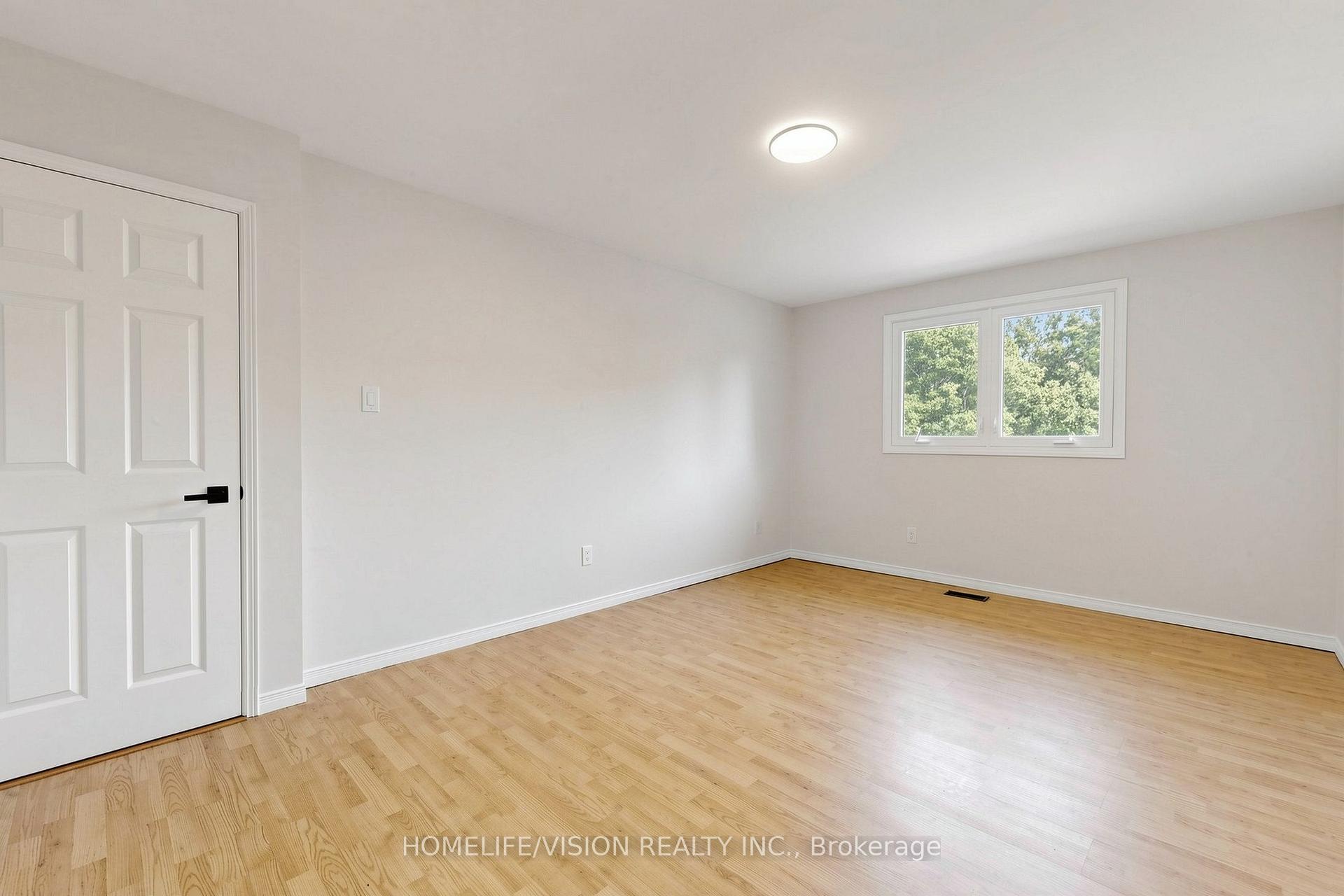 Photo 28 of 60 Carrington Drive, Richmond Hill, Mill Pond — HOMEH