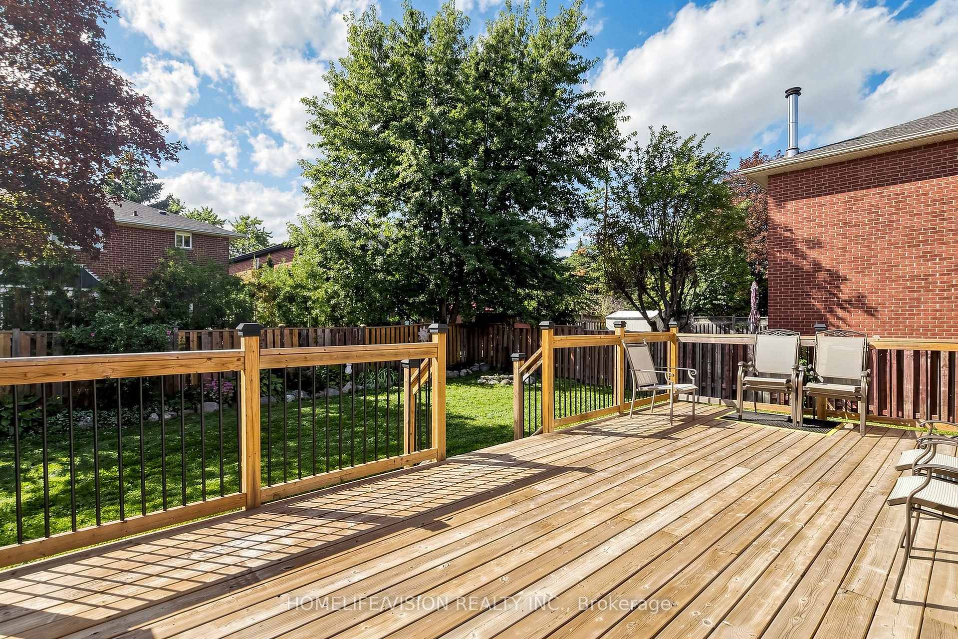 Photo 39 of 60 Carrington Drive, Richmond Hill, Mill Pond — HOMEH