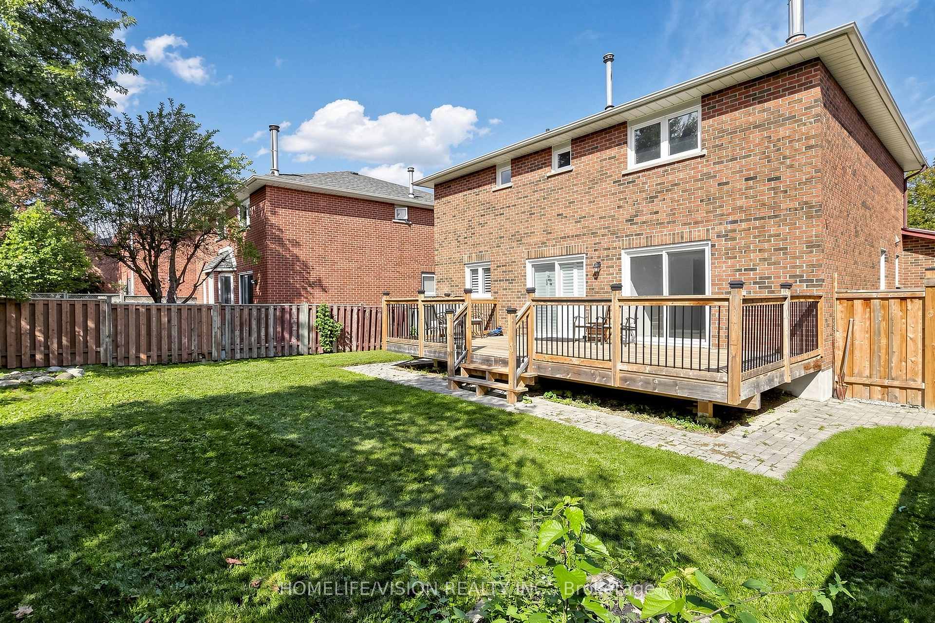 Photo 42 of 60 Carrington Drive, Richmond Hill, Mill Pond — HOMEH