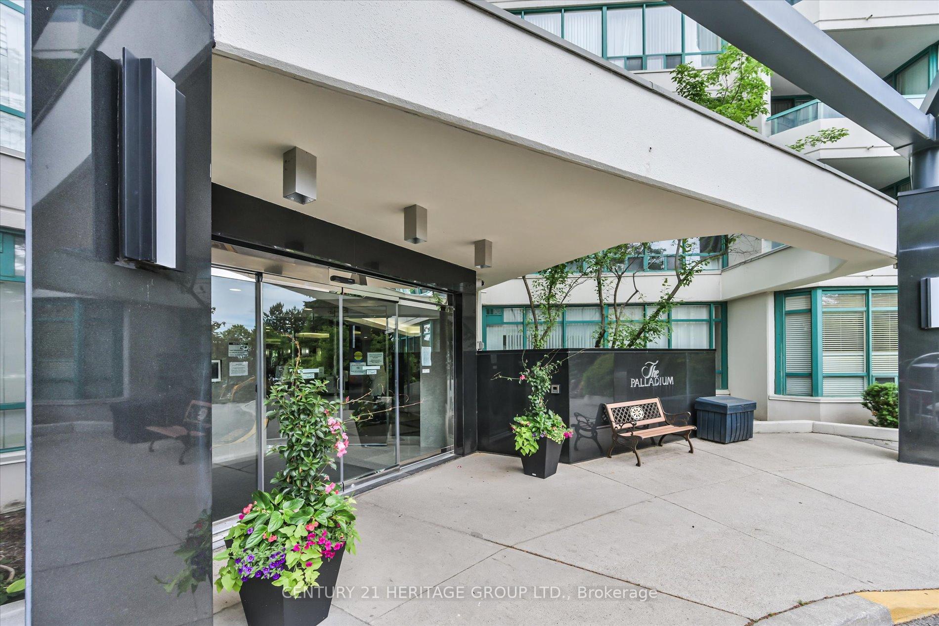 Photo 2 of Unit 410, 7250 Yonge Street, Vaughan, Crestwood-Springfarm-Yorkhill — HOMEH