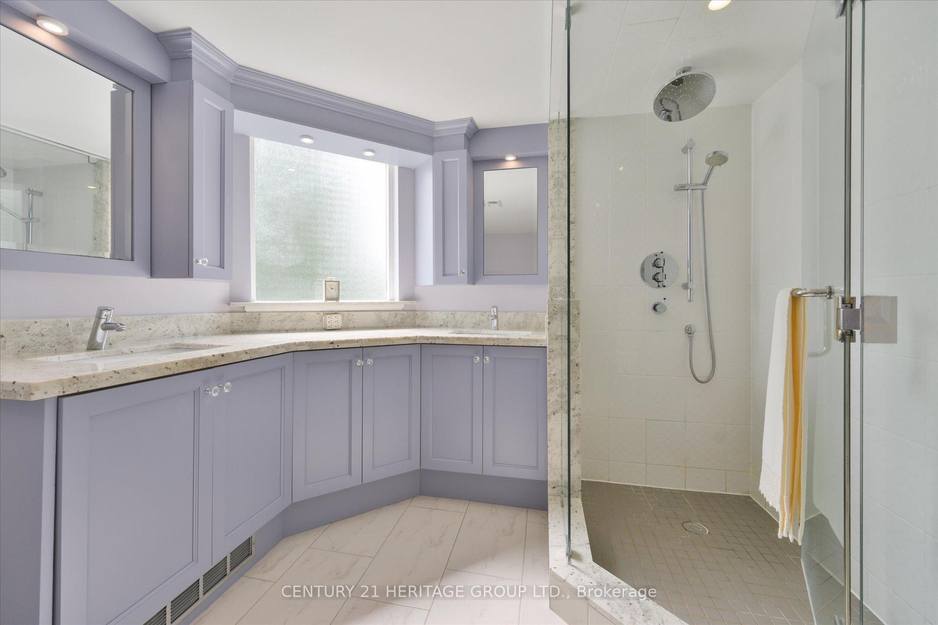 Photo 21 of Unit 410, 7250 Yonge Street, Vaughan, Crestwood-Springfarm-Yorkhill — HOMEH