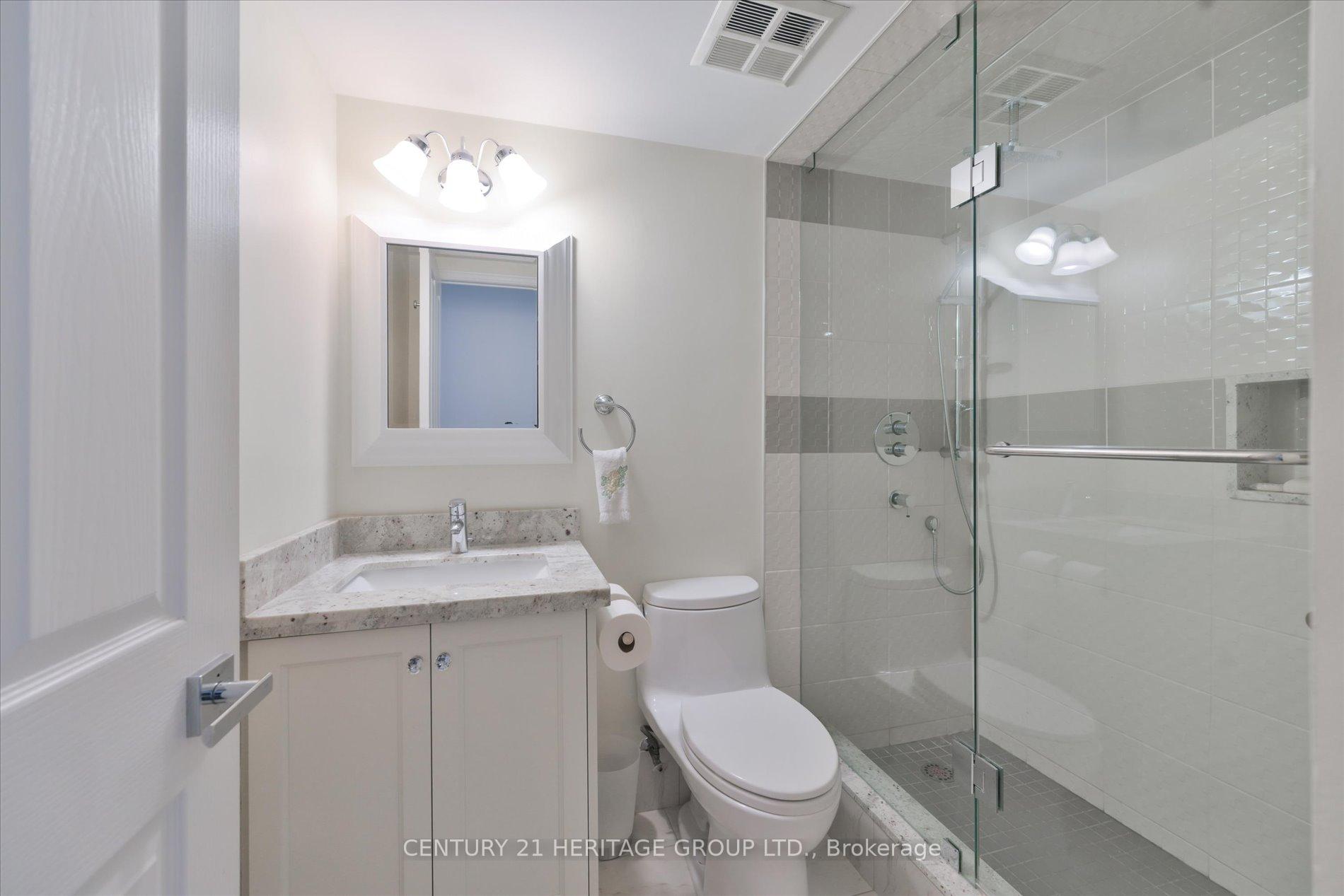 Photo 24 of Unit 410, 7250 Yonge Street, Vaughan, Crestwood-Springfarm-Yorkhill — HOMEH